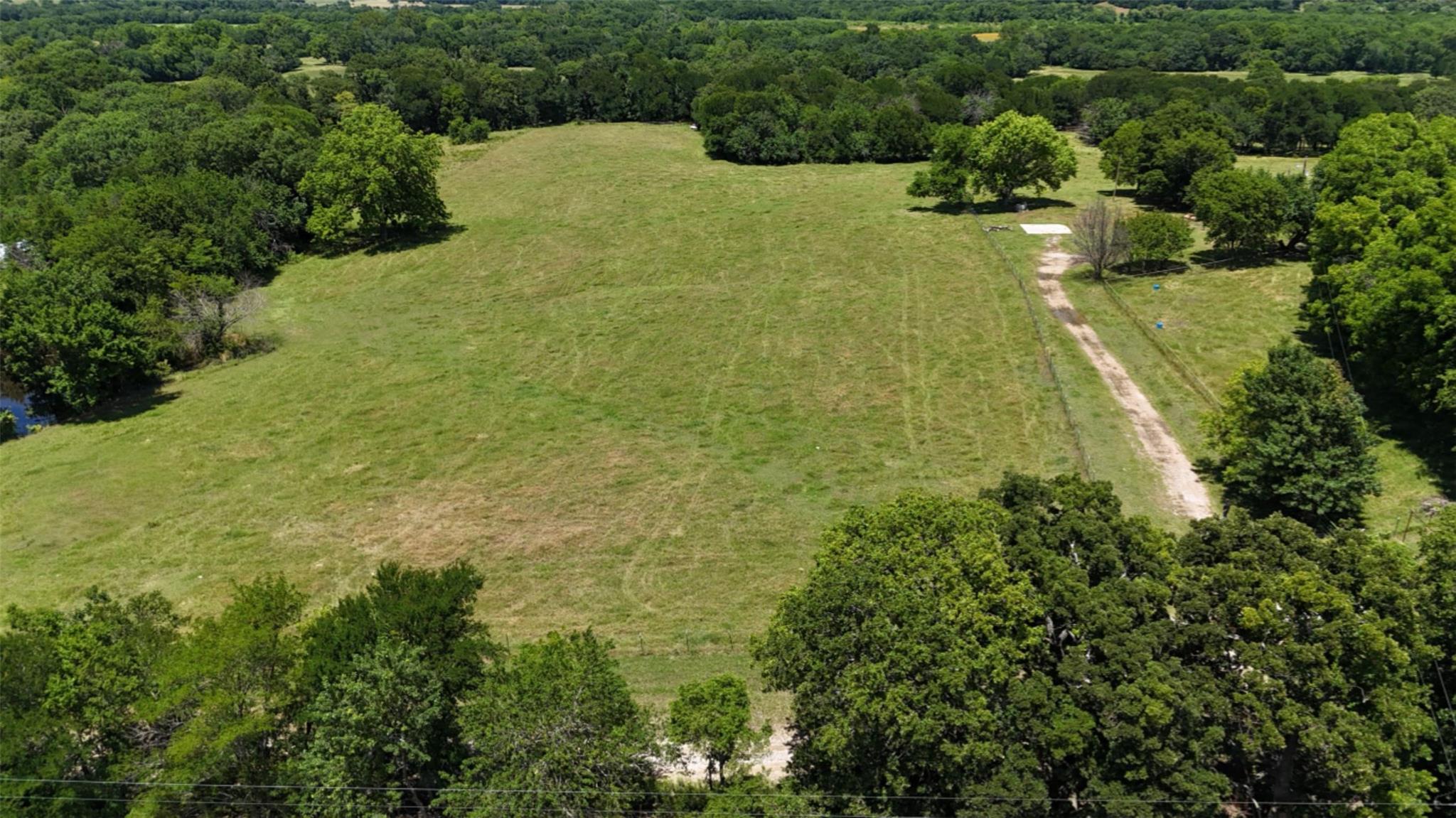 main property photo 18