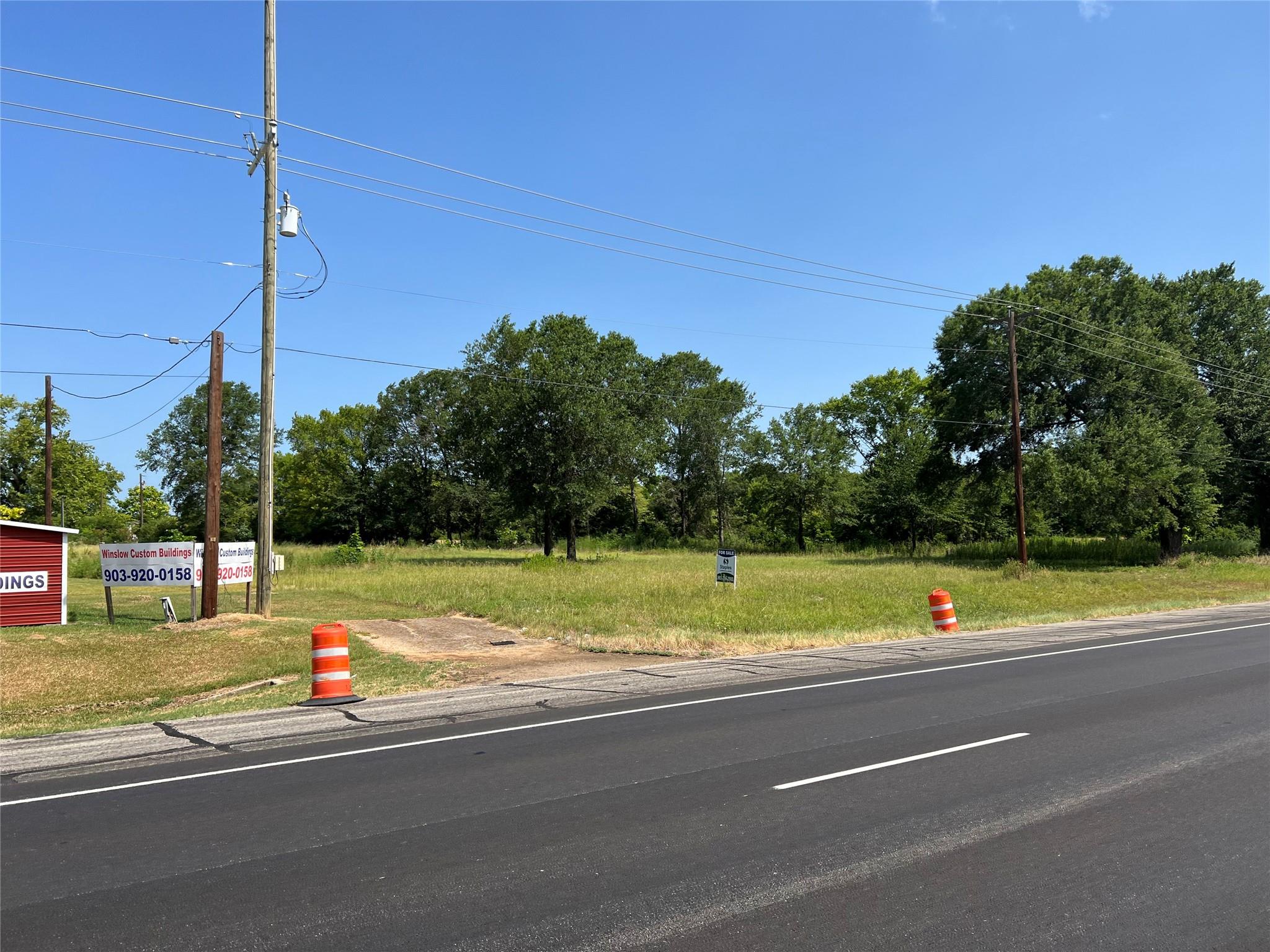 main property photo 6