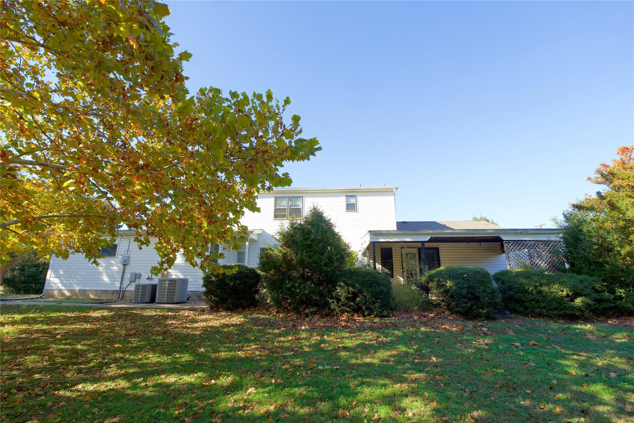 main property photo 36