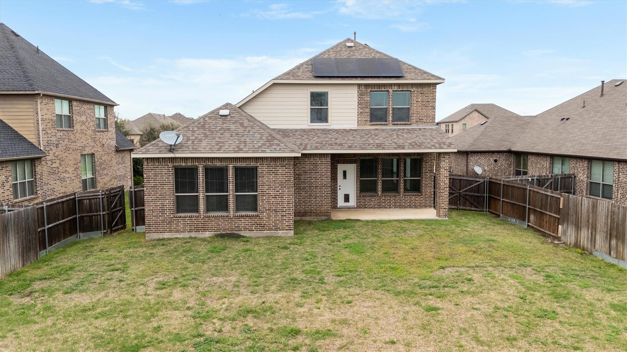 main property photo 33