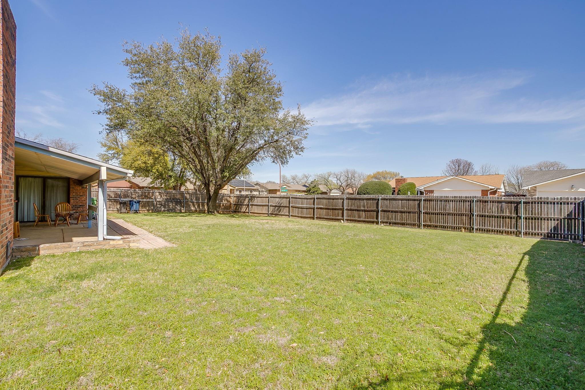 main property photo 22