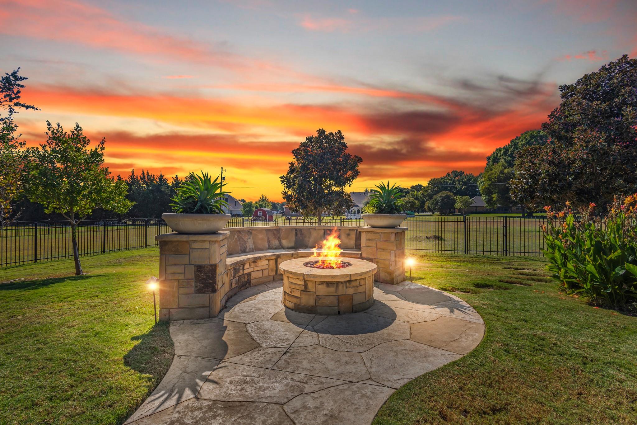 main property photo 22