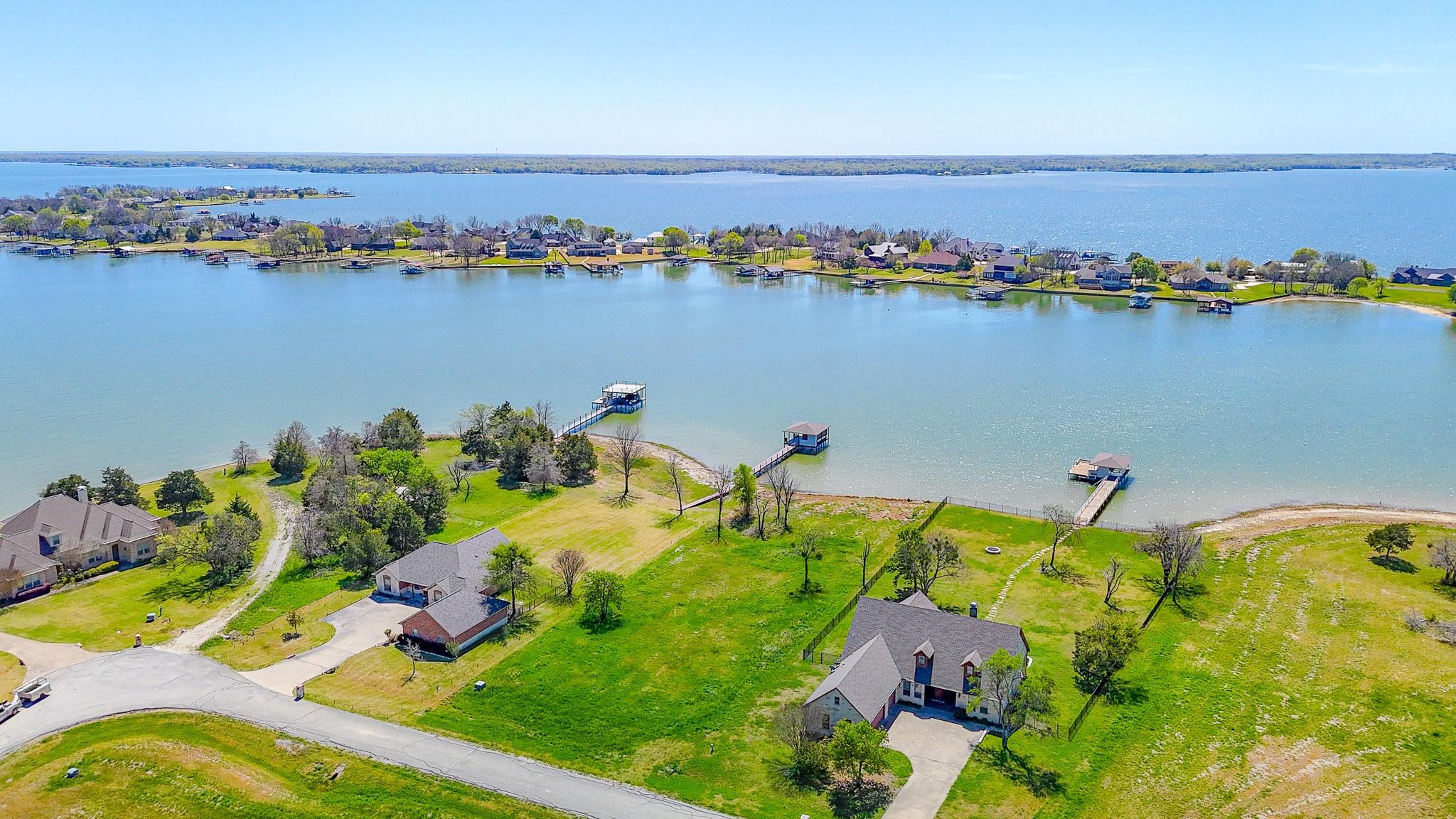 main property photo 24