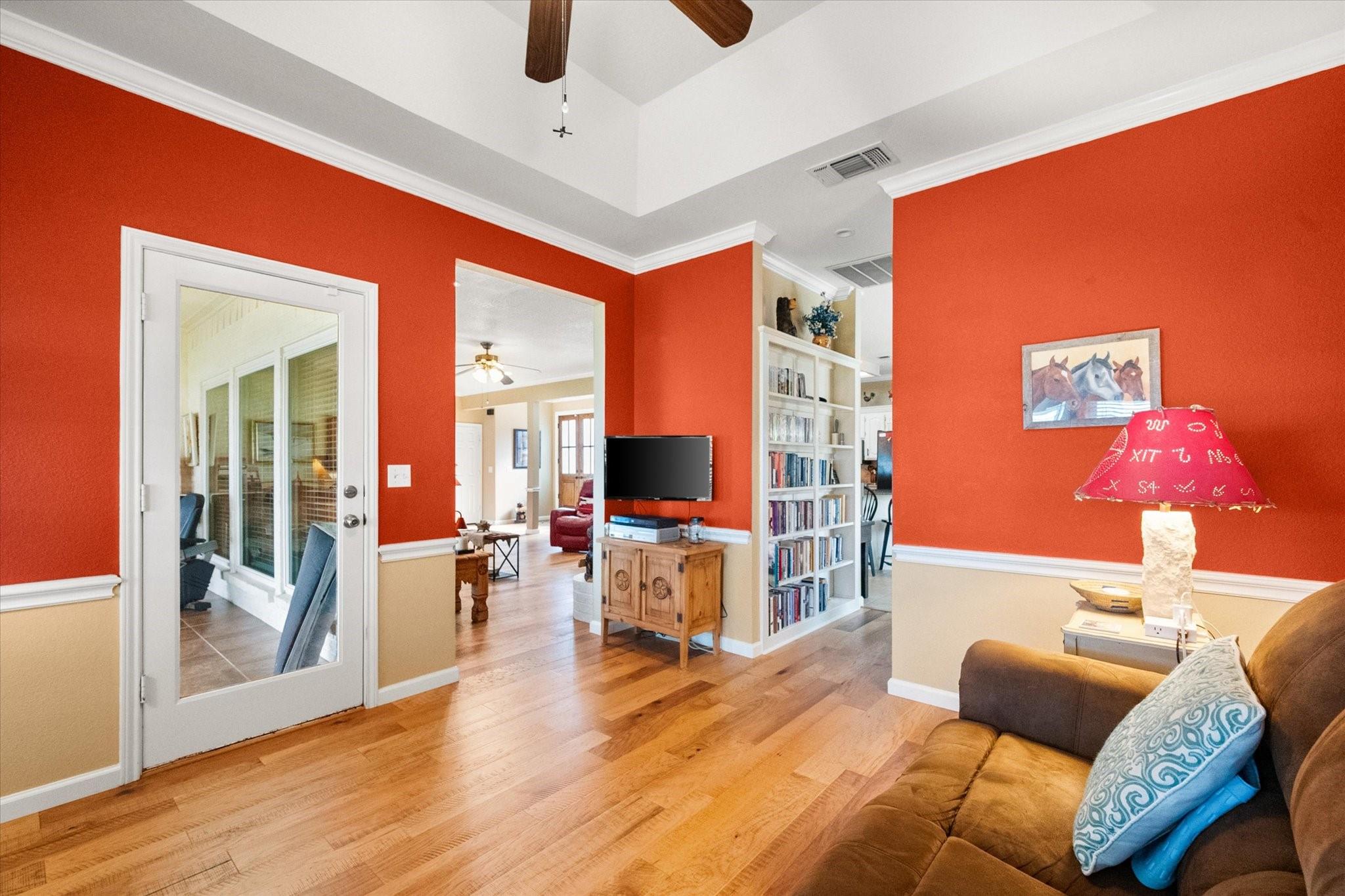 main property photo 14