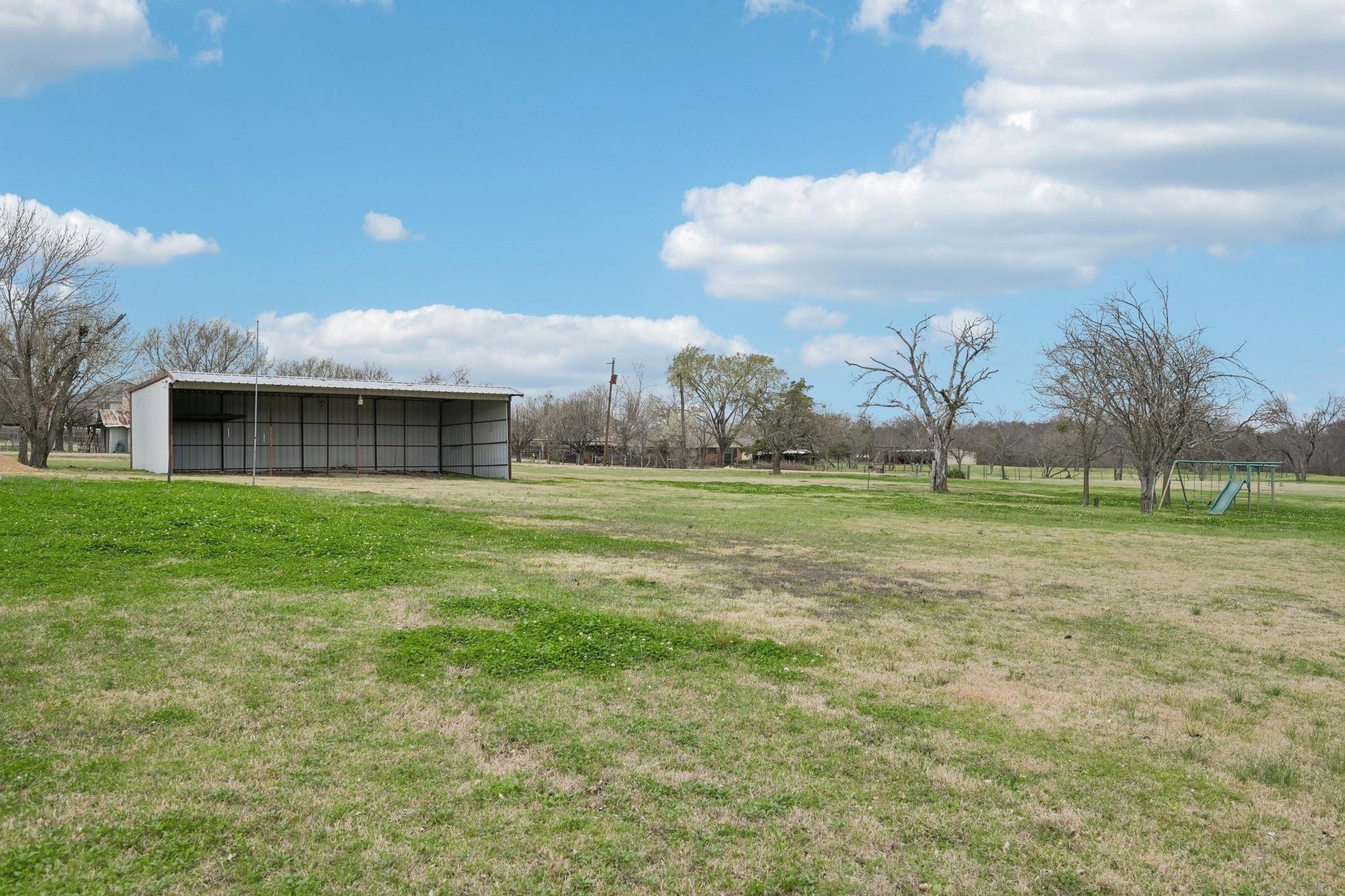main property photo 29