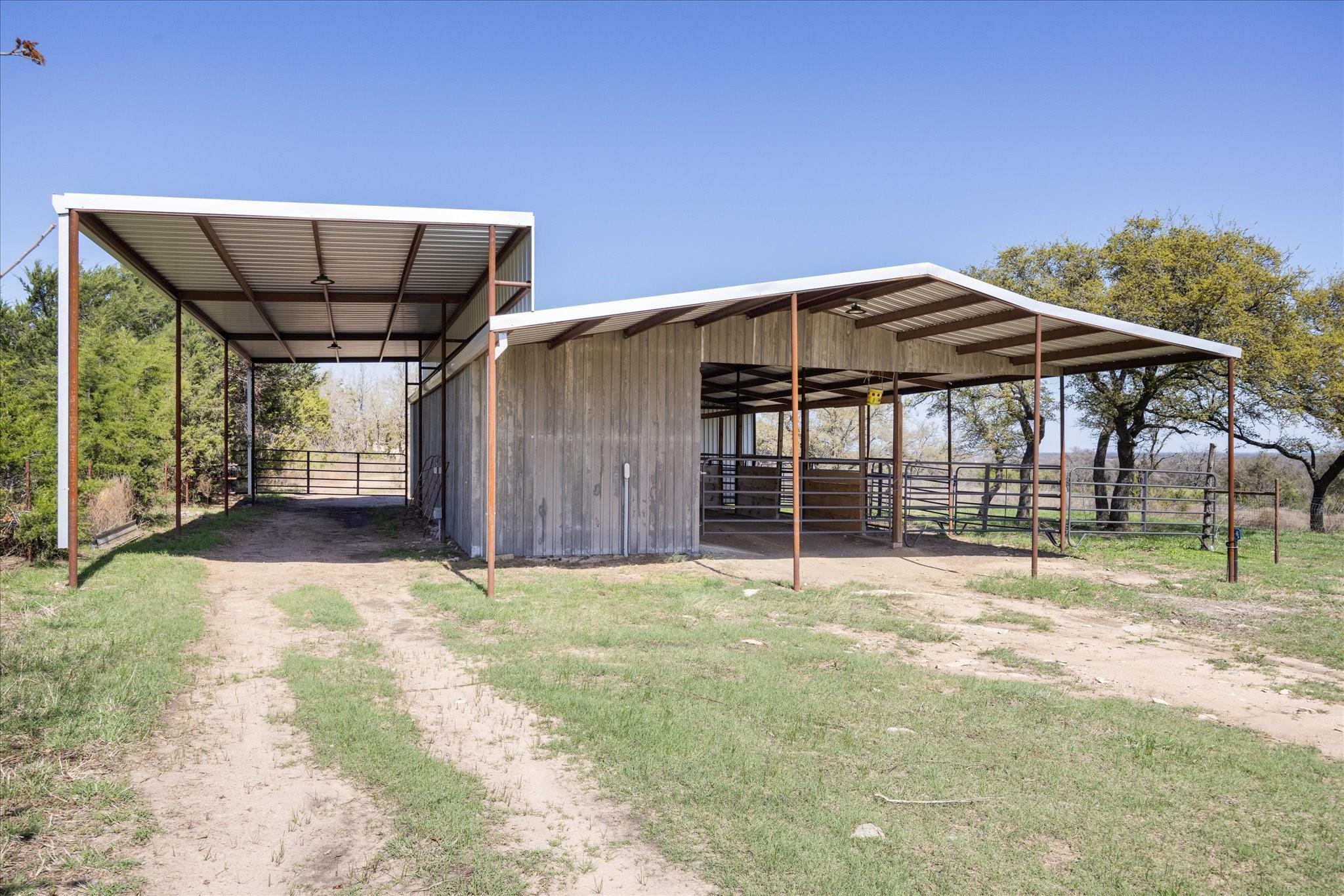 main property photo 31