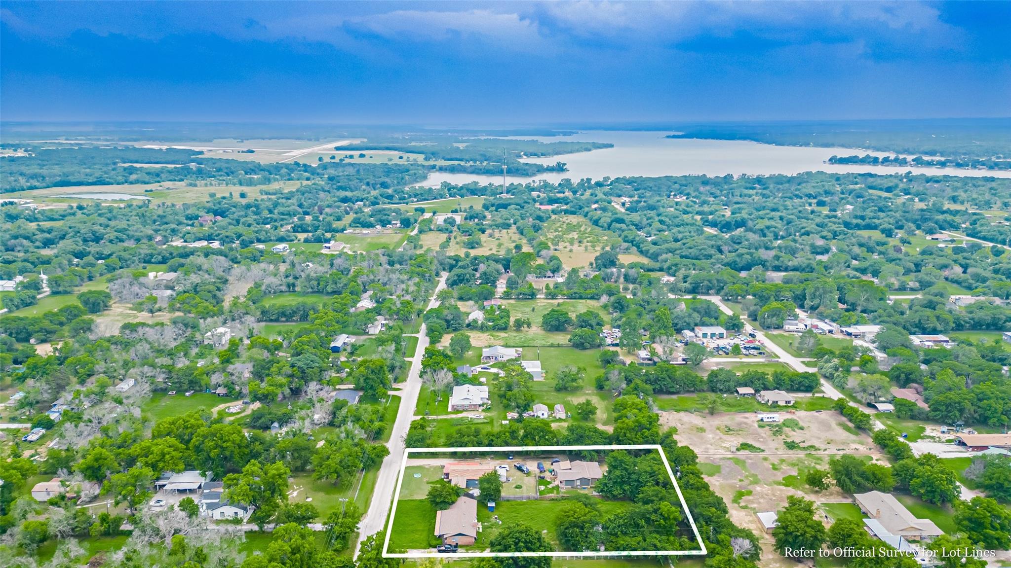 main property photo 10