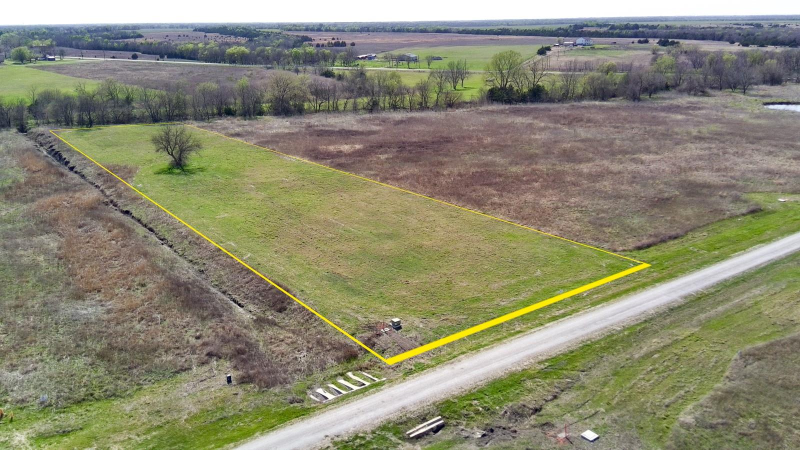 main property photo 18