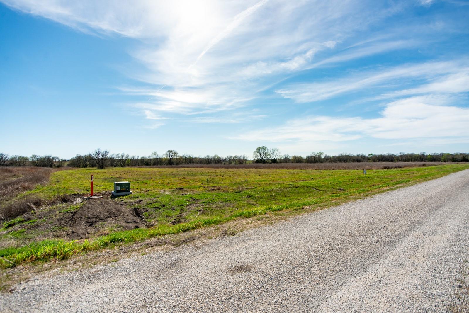 main property photo 5