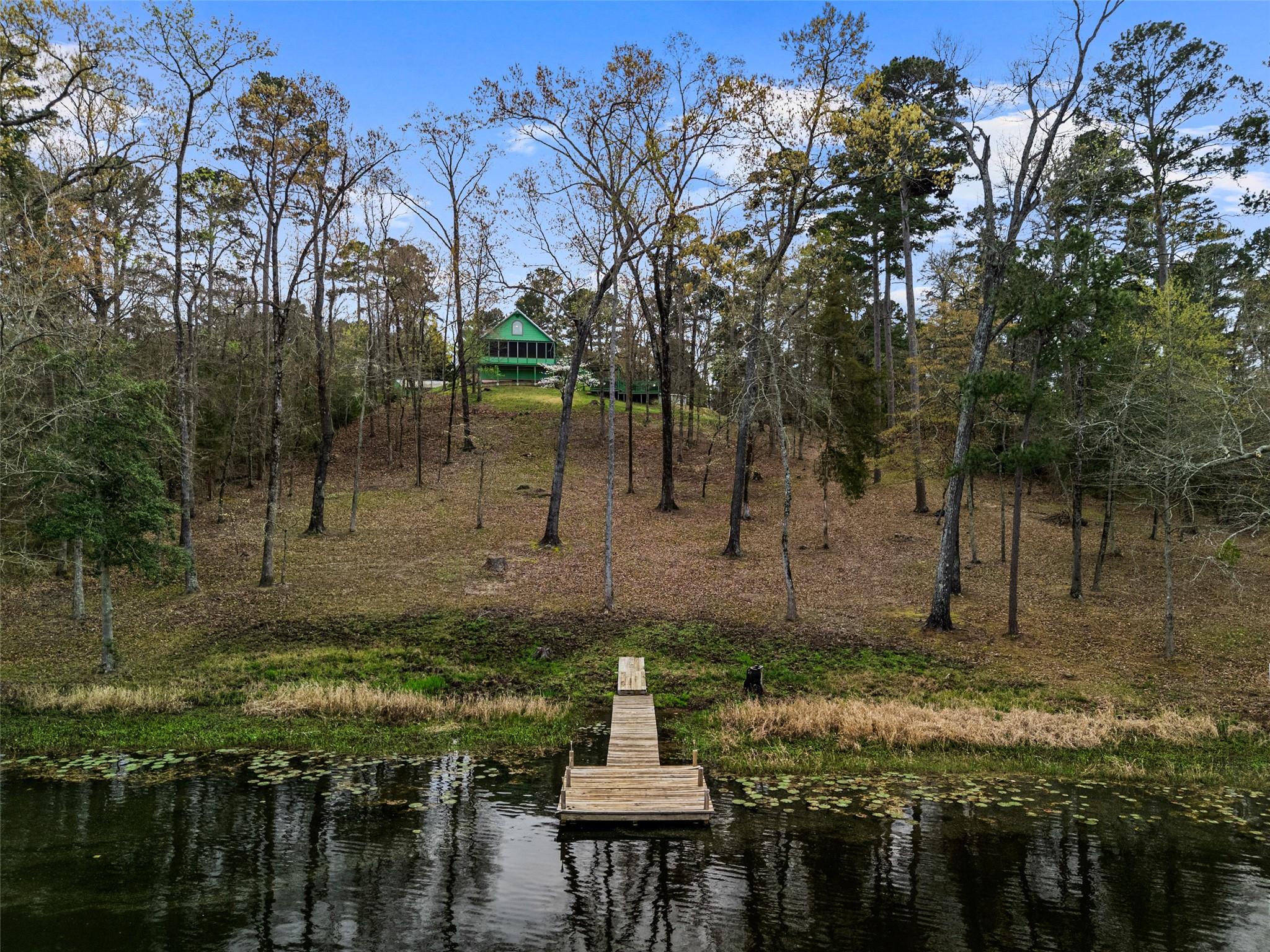 main property photo 23