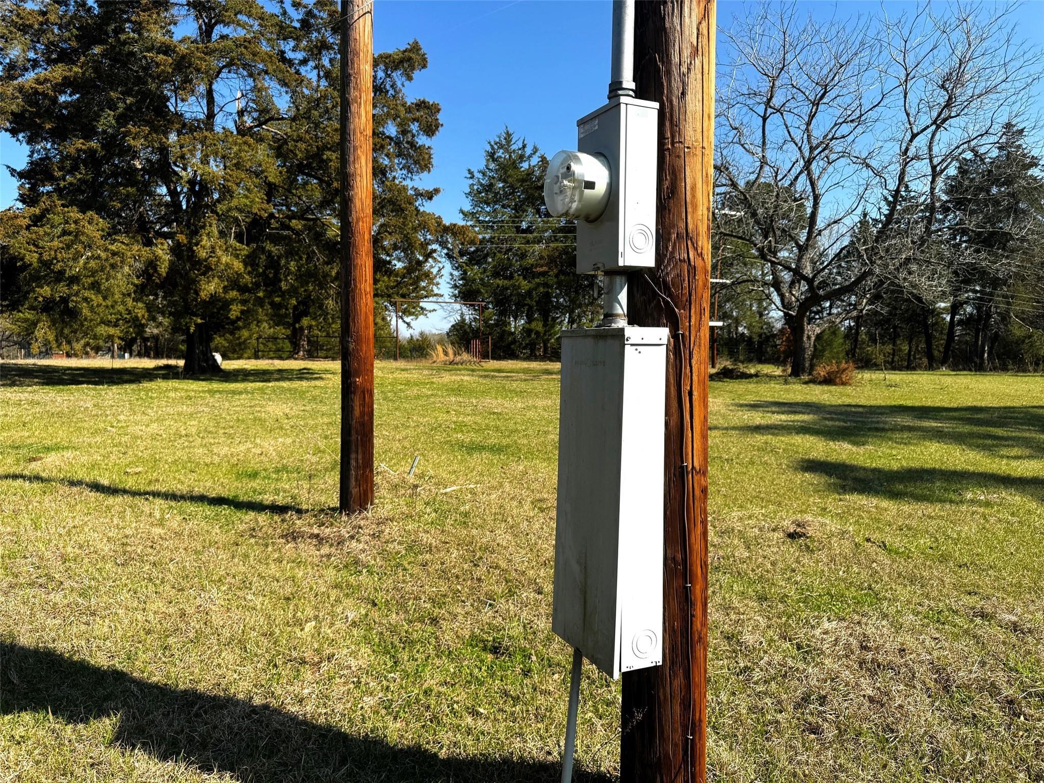 main property photo 25