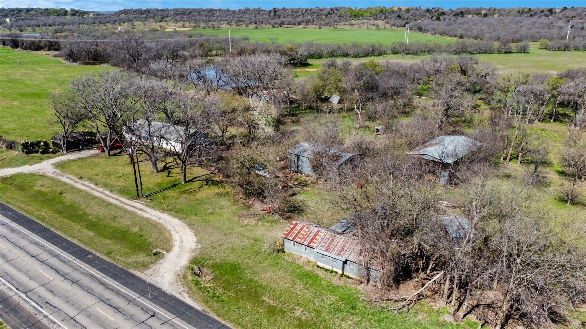 main property photo 7