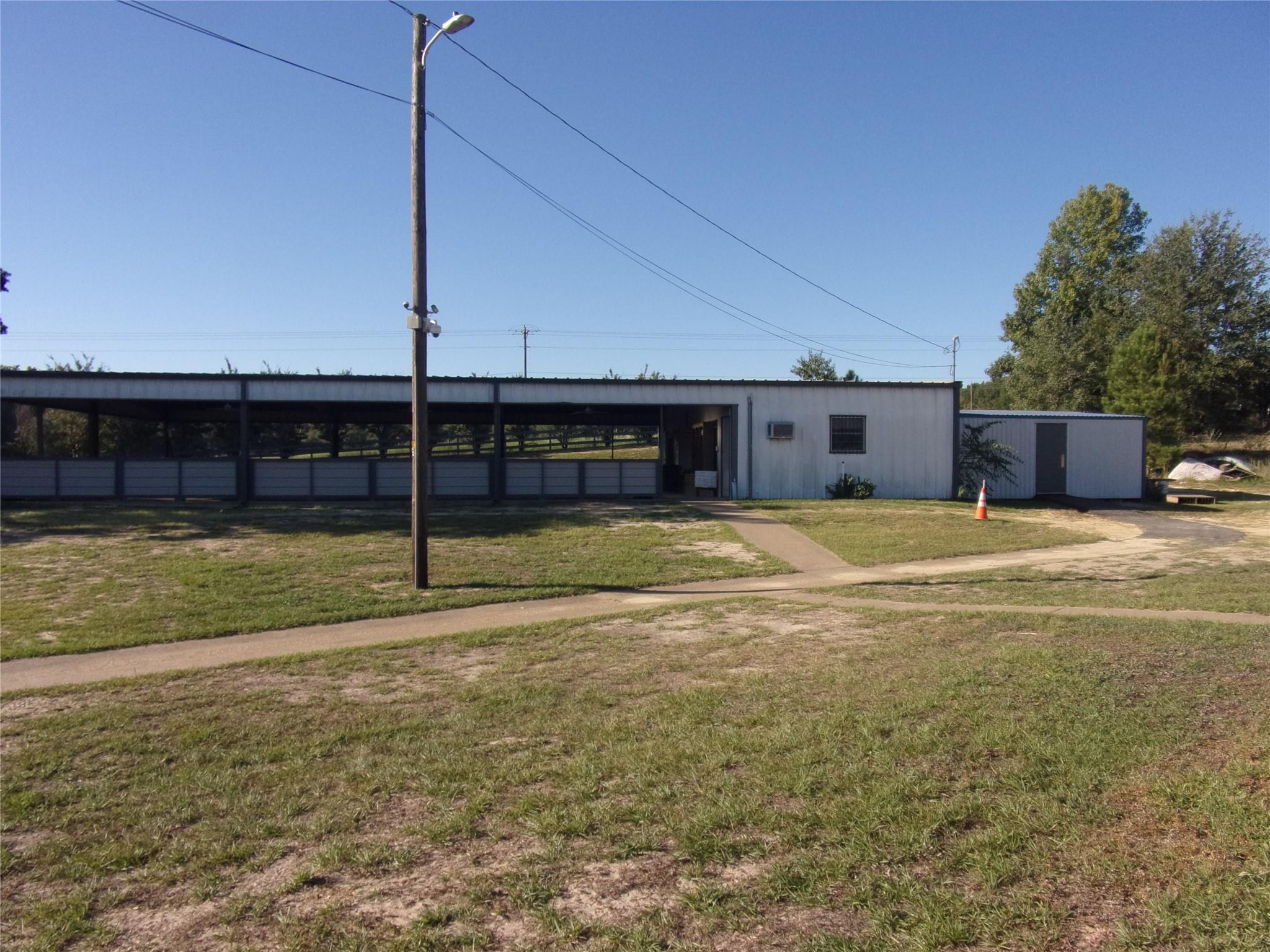 main property photo 12