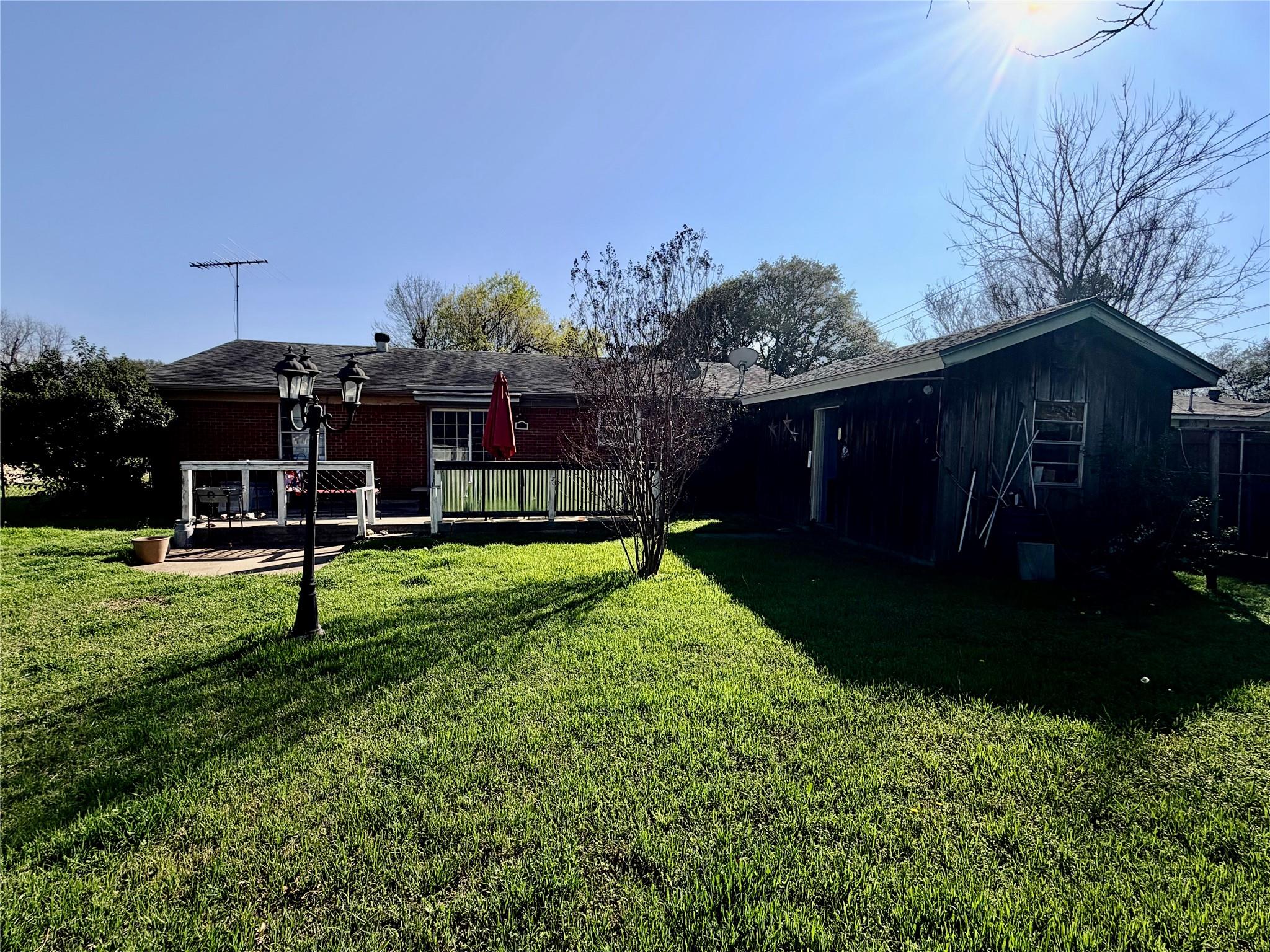 main property photo 17