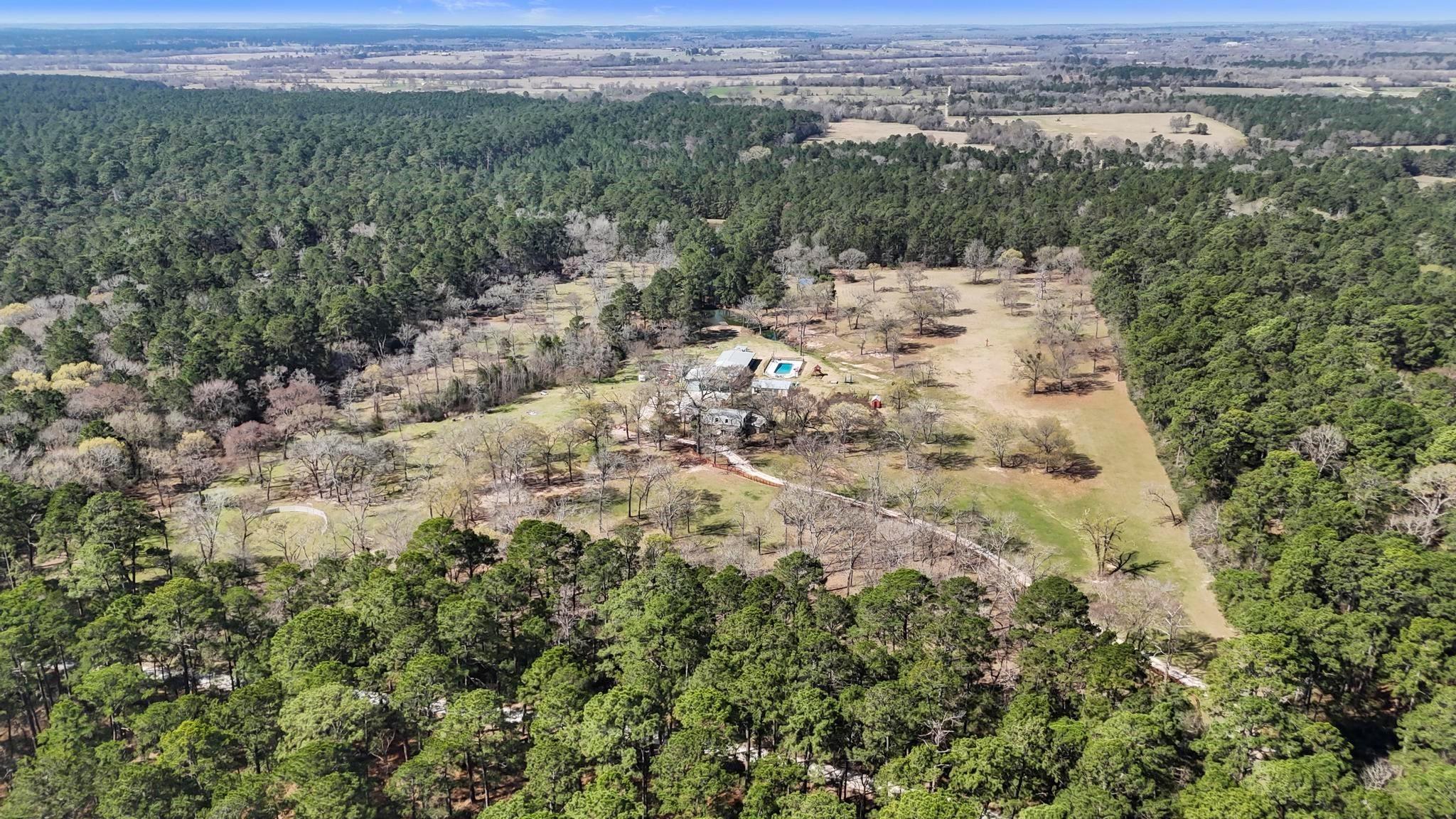 main property photo 36