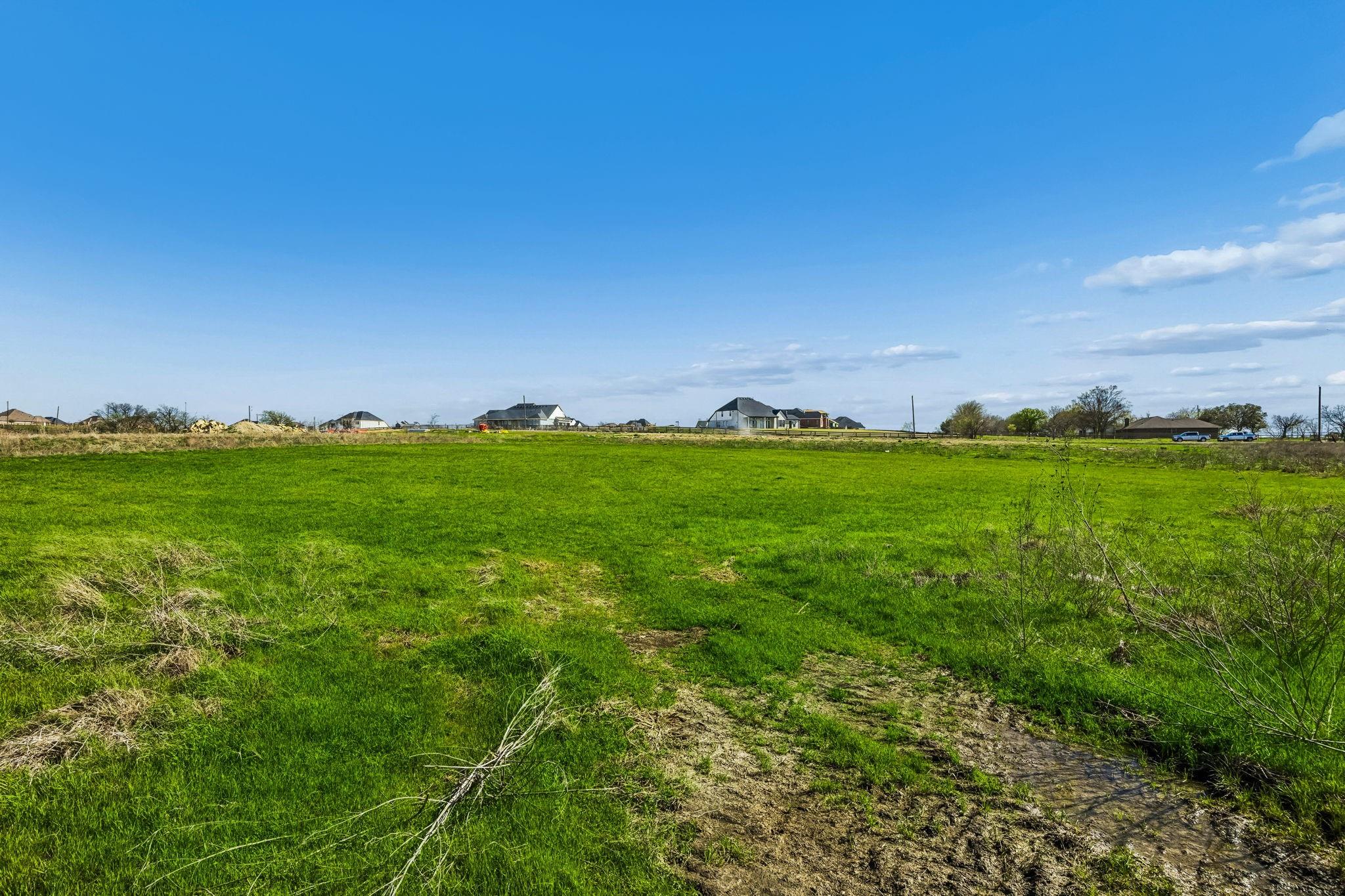 main property photo 22
