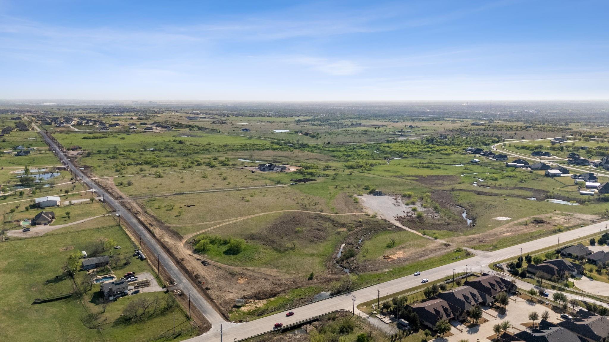 main property photo 27