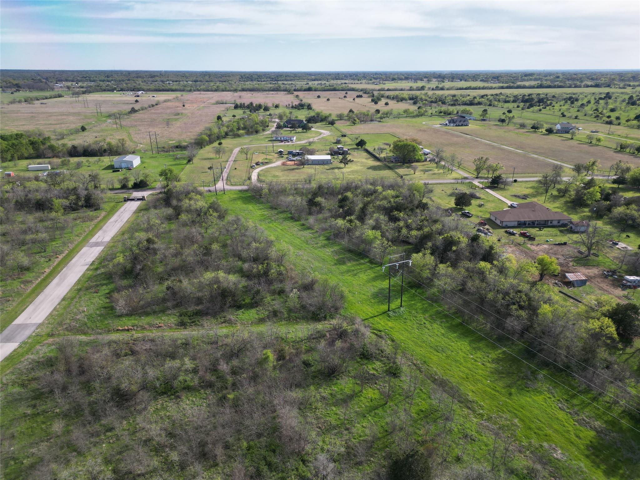 main property photo 10