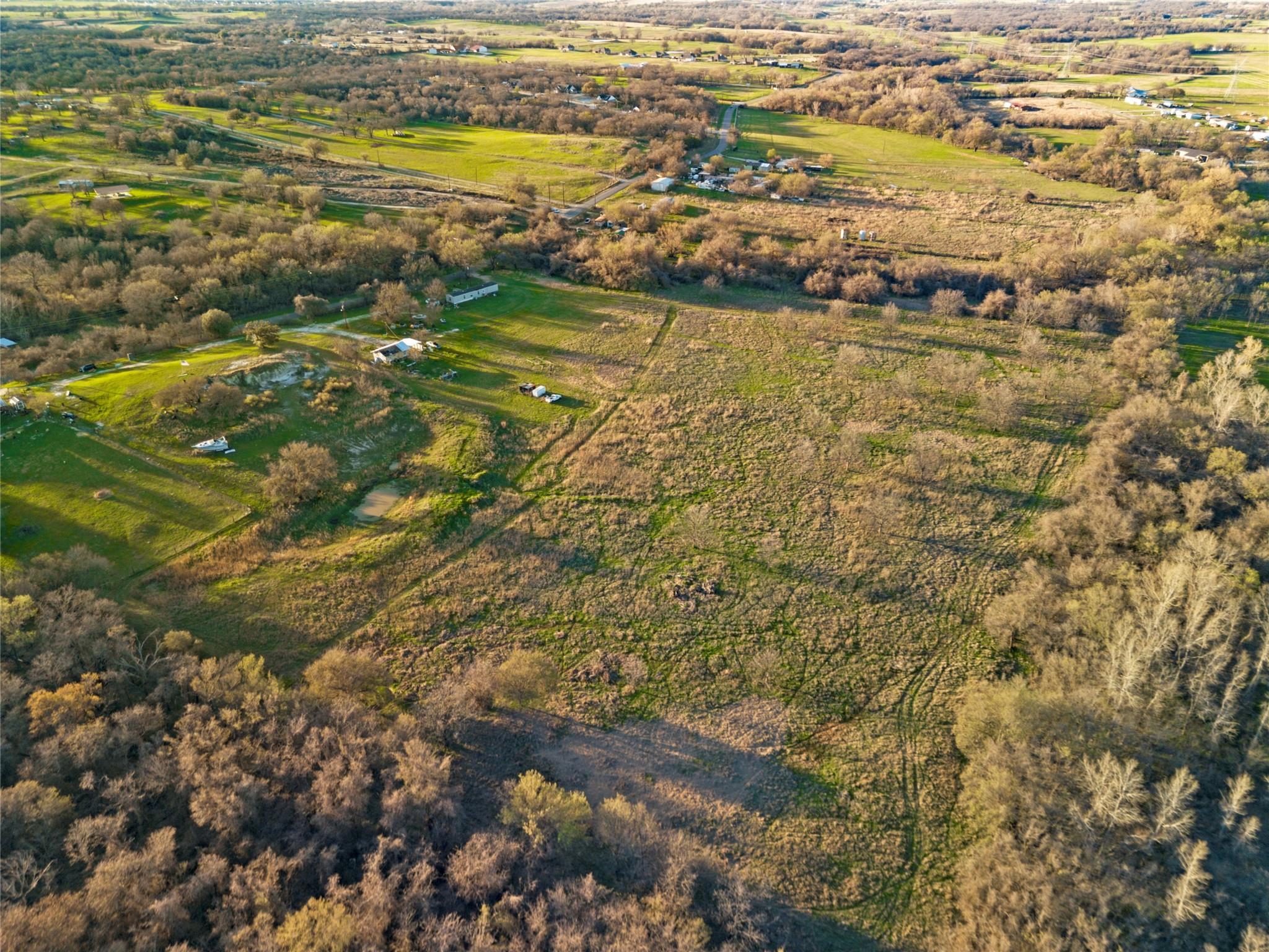 main property photo 10