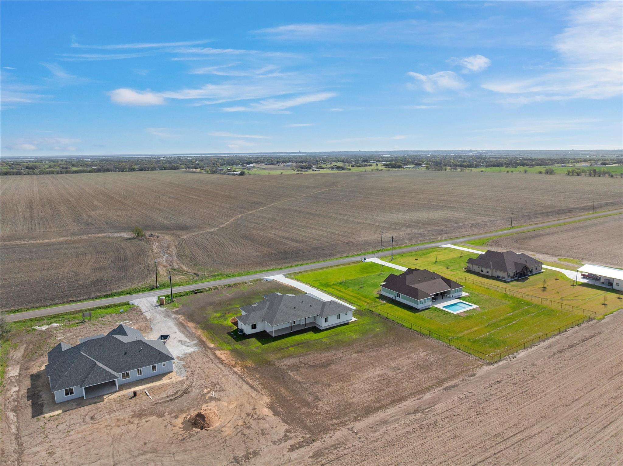 main property photo 35