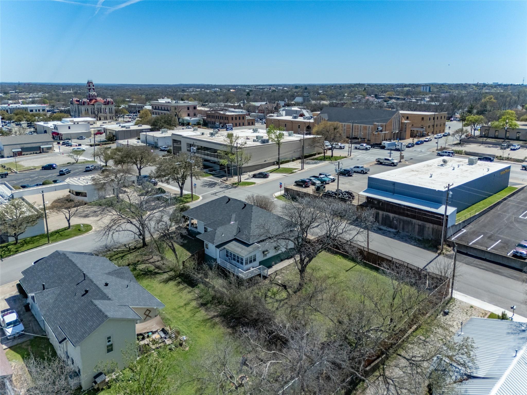 main property photo 5