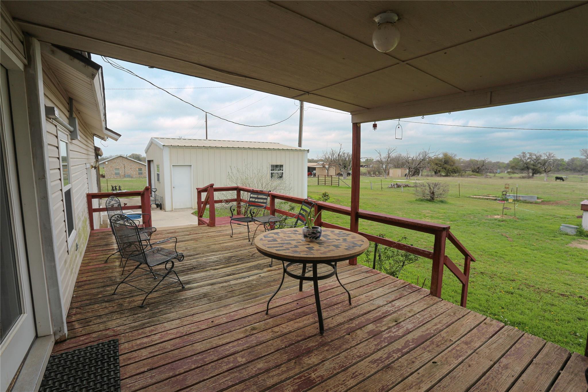 main property photo 20