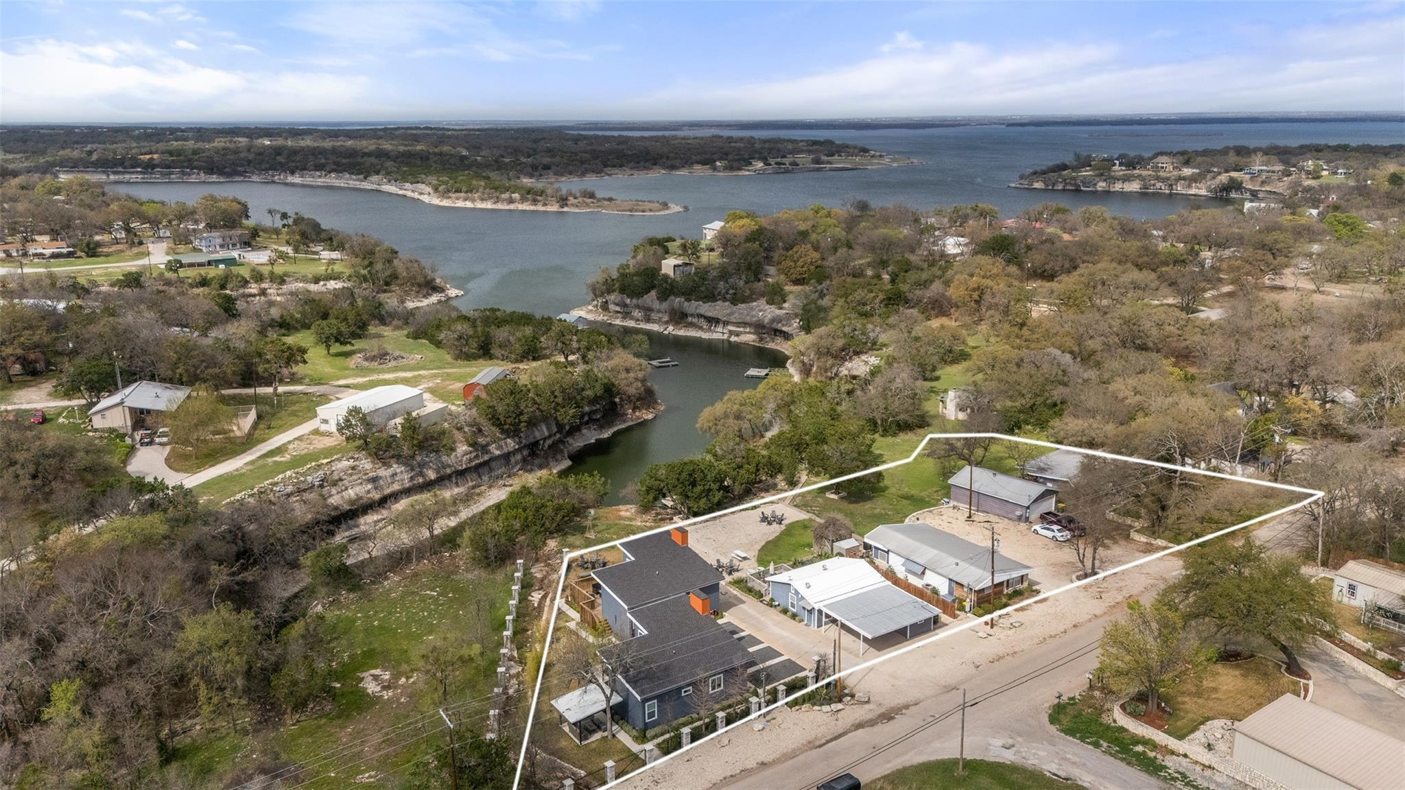 main property photo 37