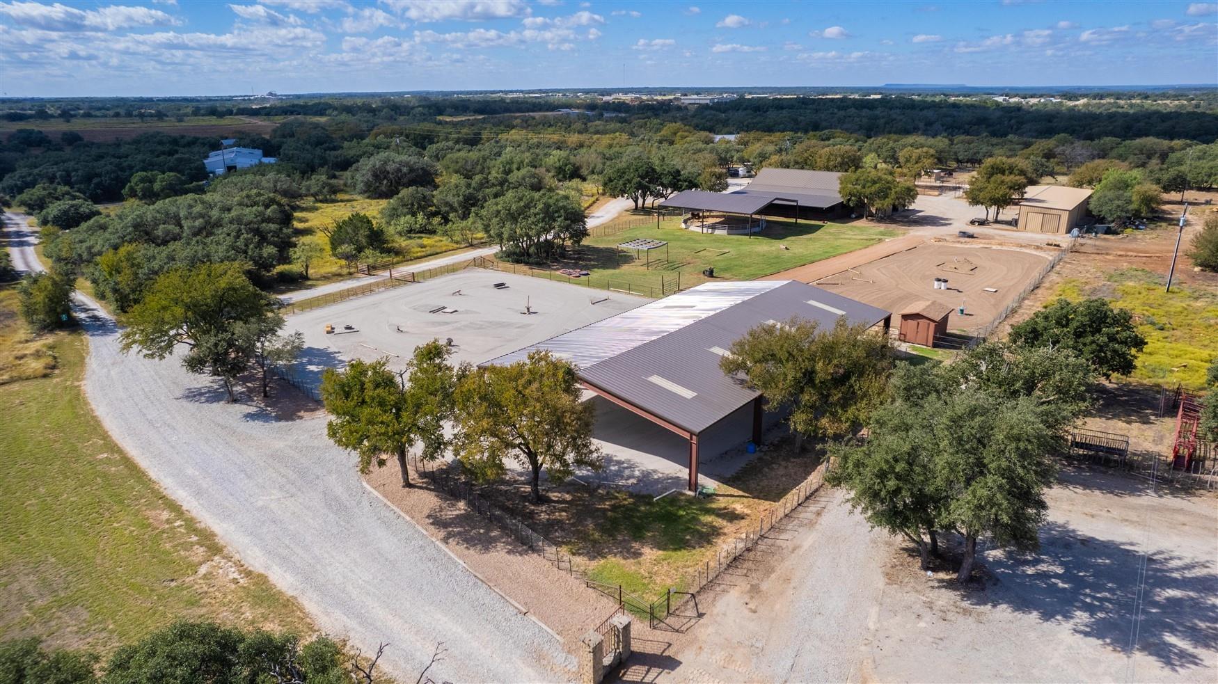 main property photo 34