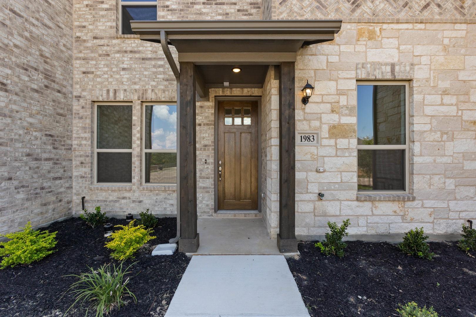 main property photo 2