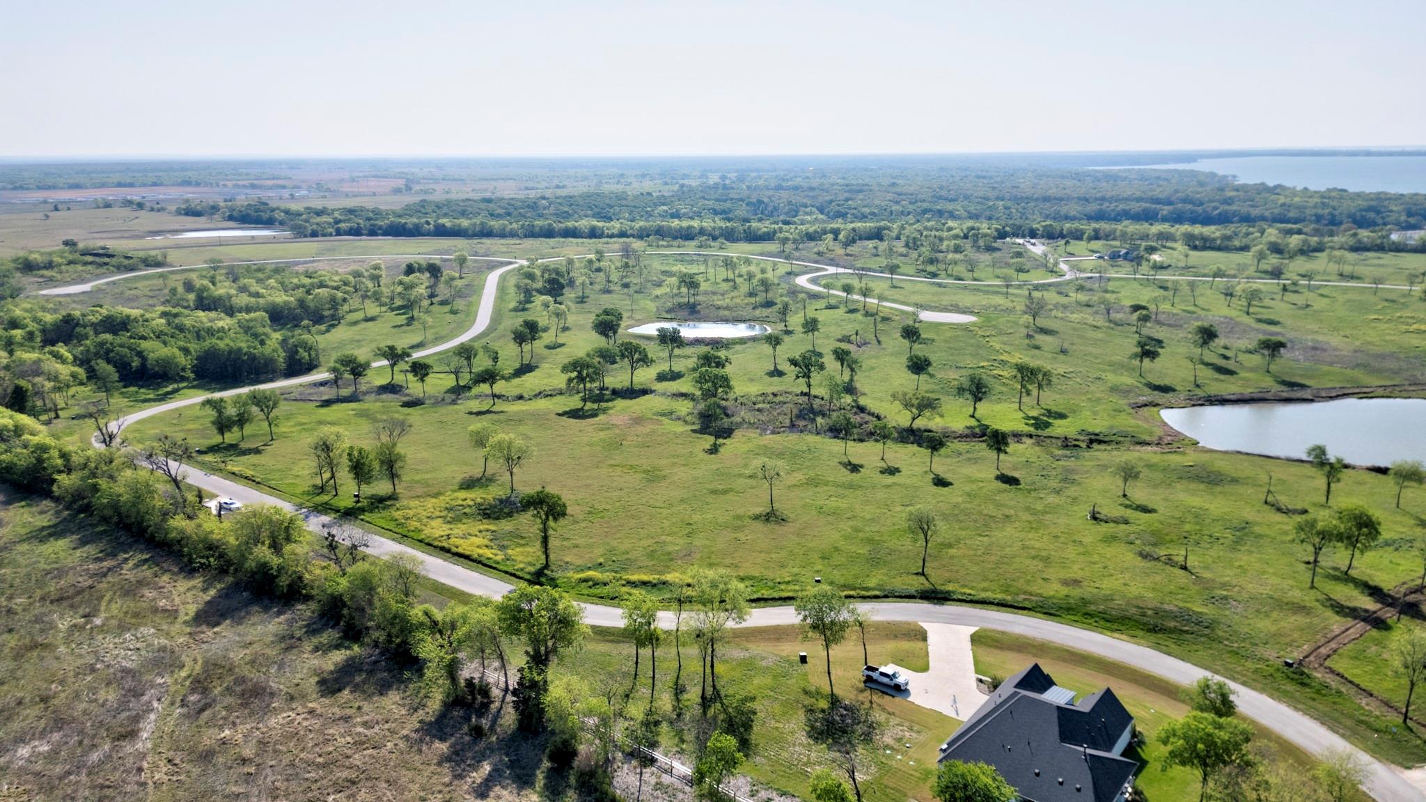 main property photo 20