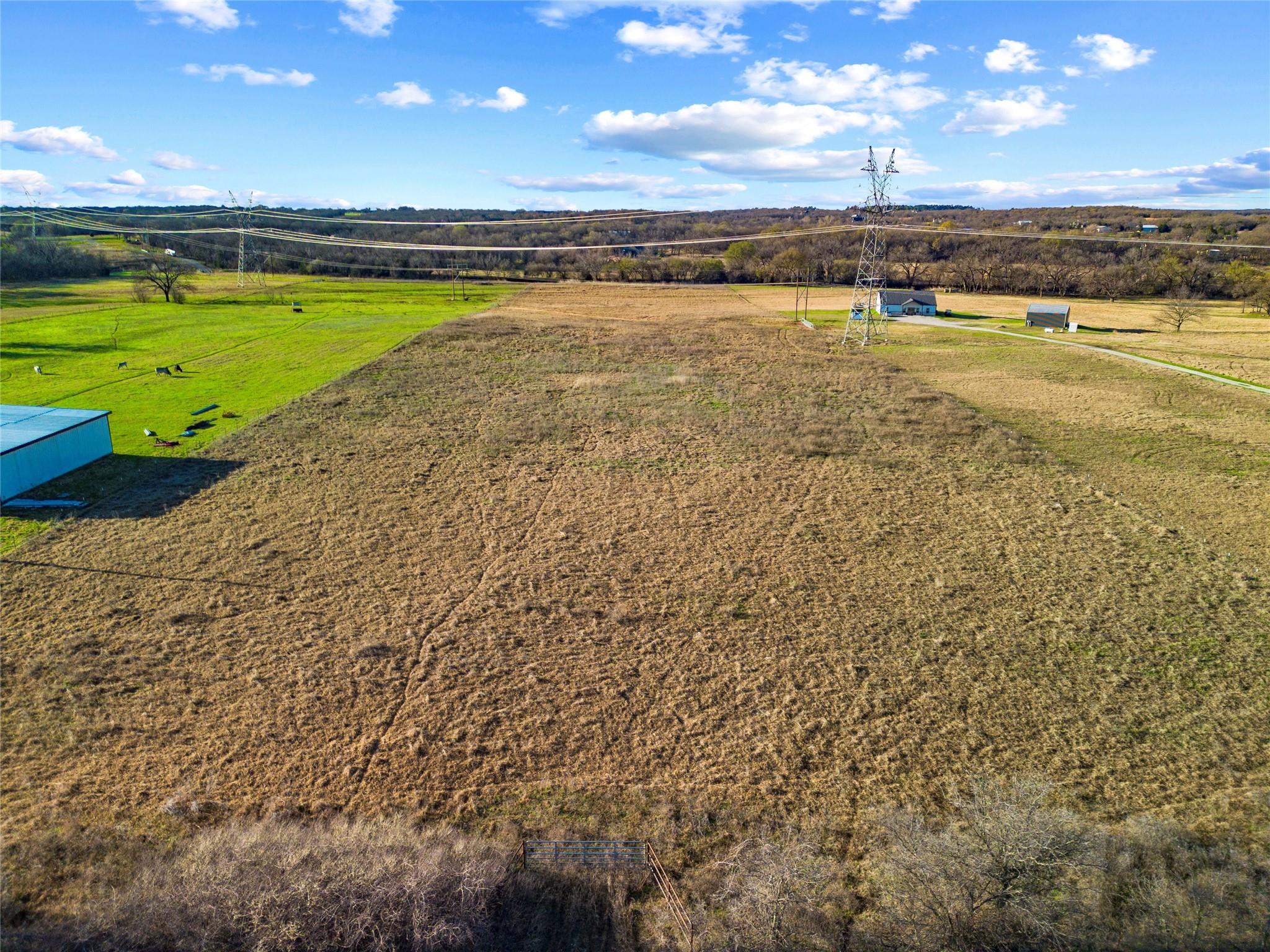 main property photo 6
