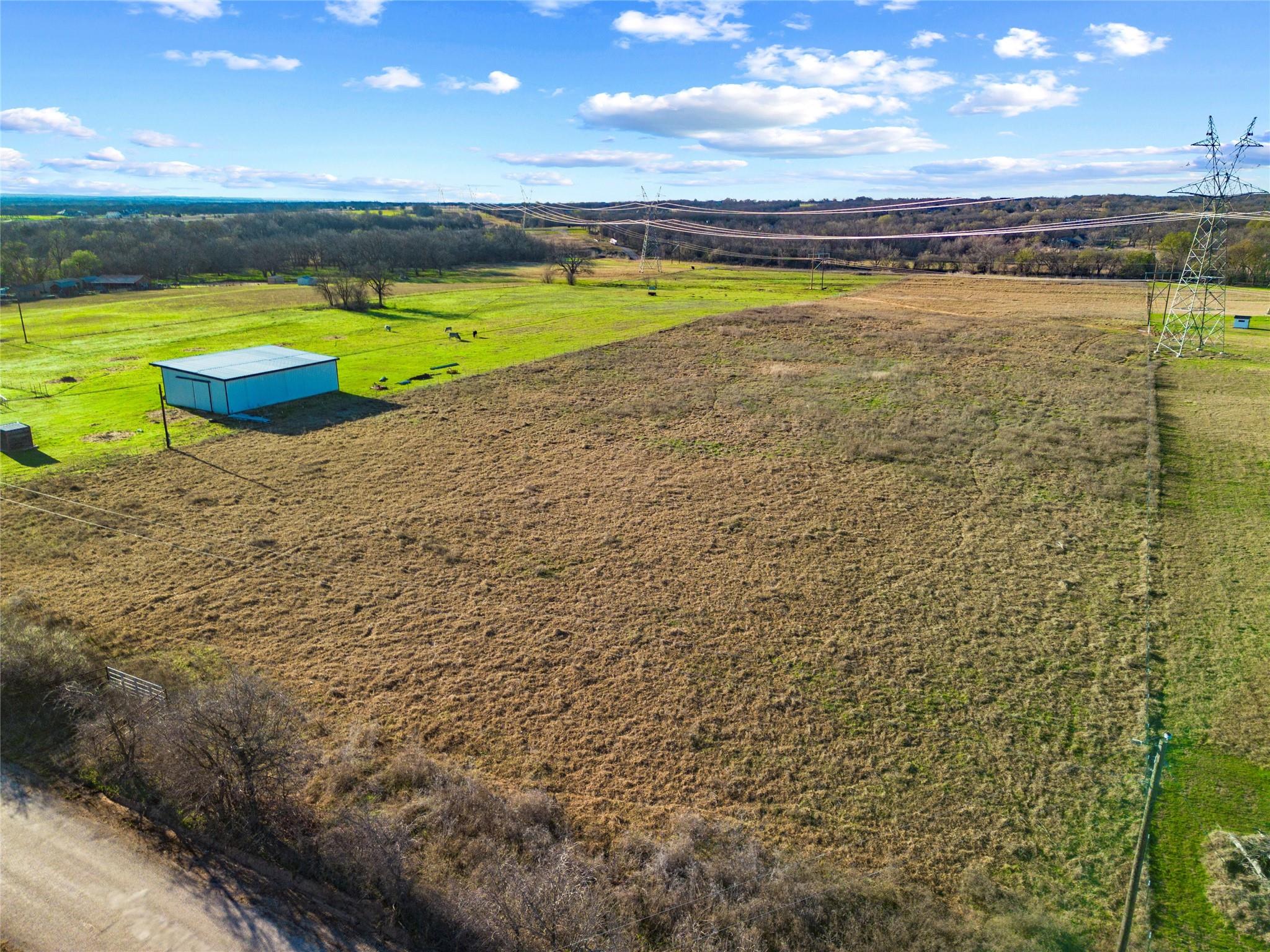 main property photo 8