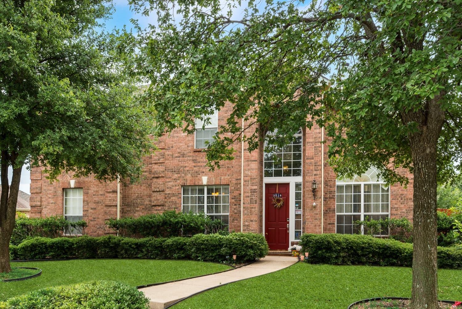 main property photo 1