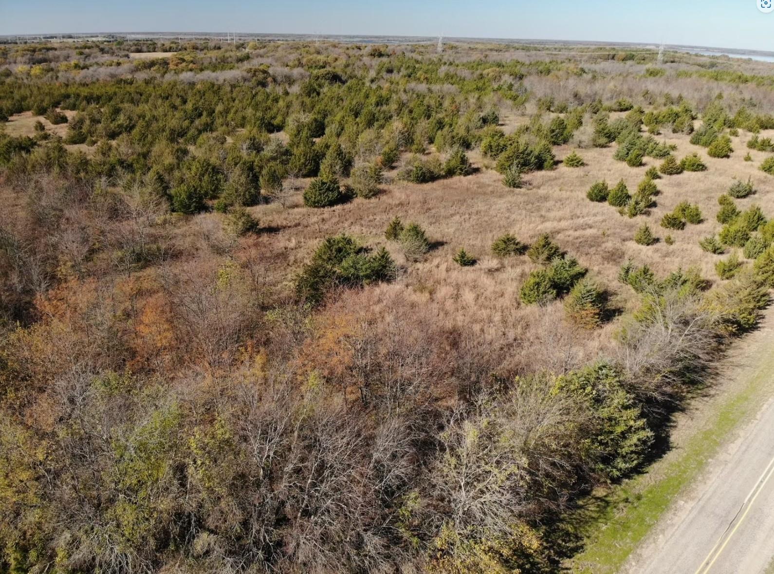 main property photo 11