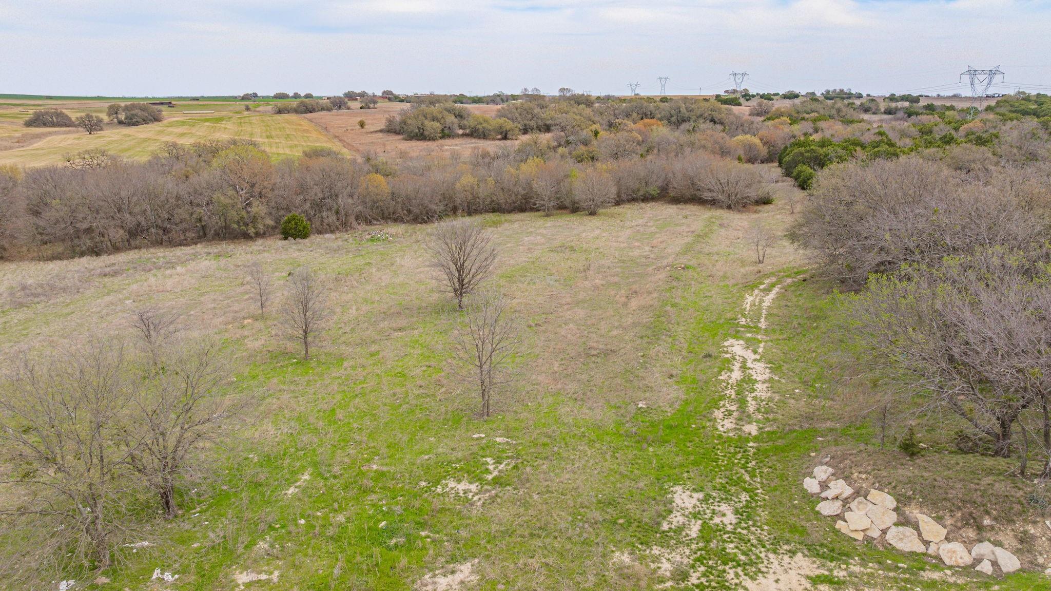 main property photo 16