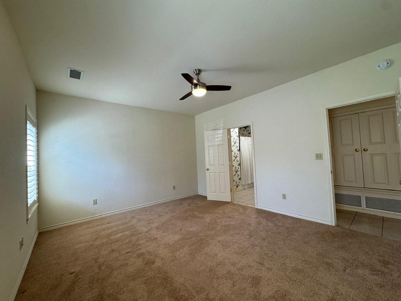property viewer photo 15