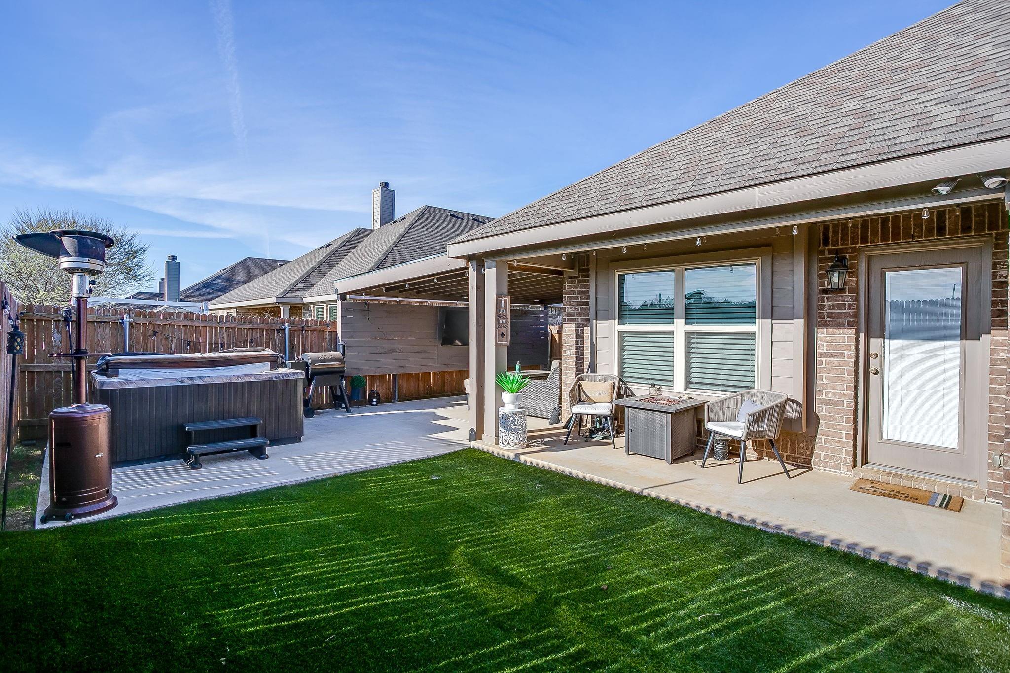 main property photo 31
