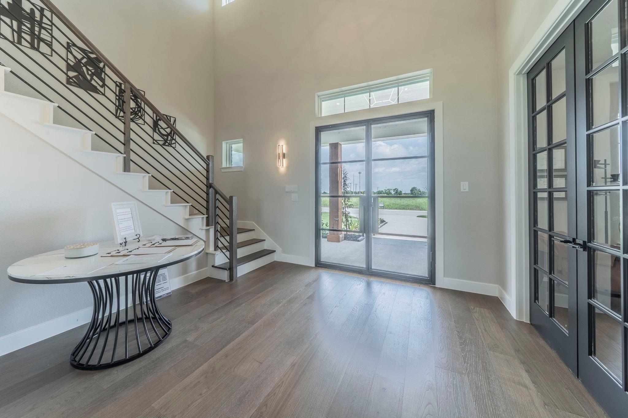 main property photo 32