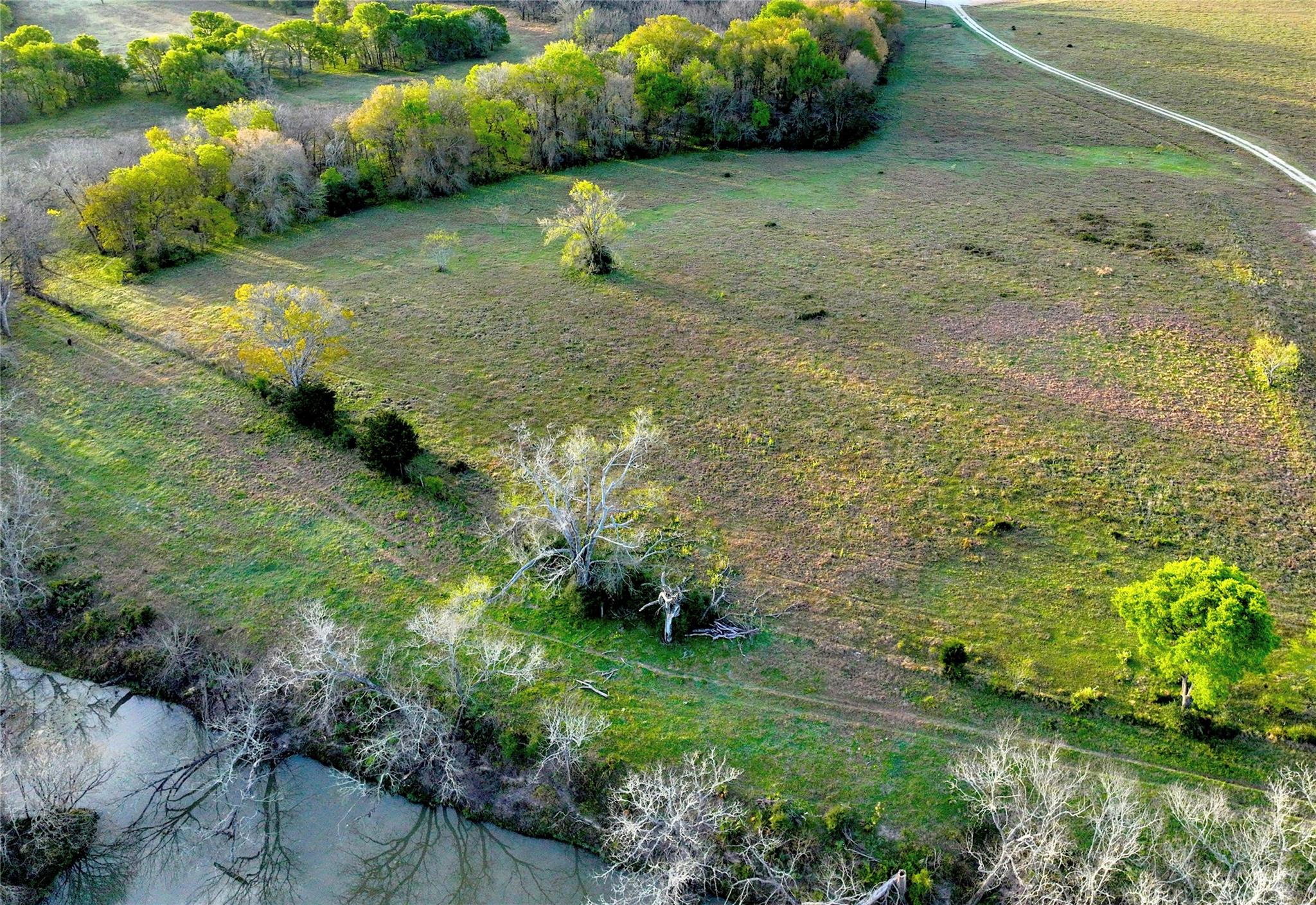 main property photo 0