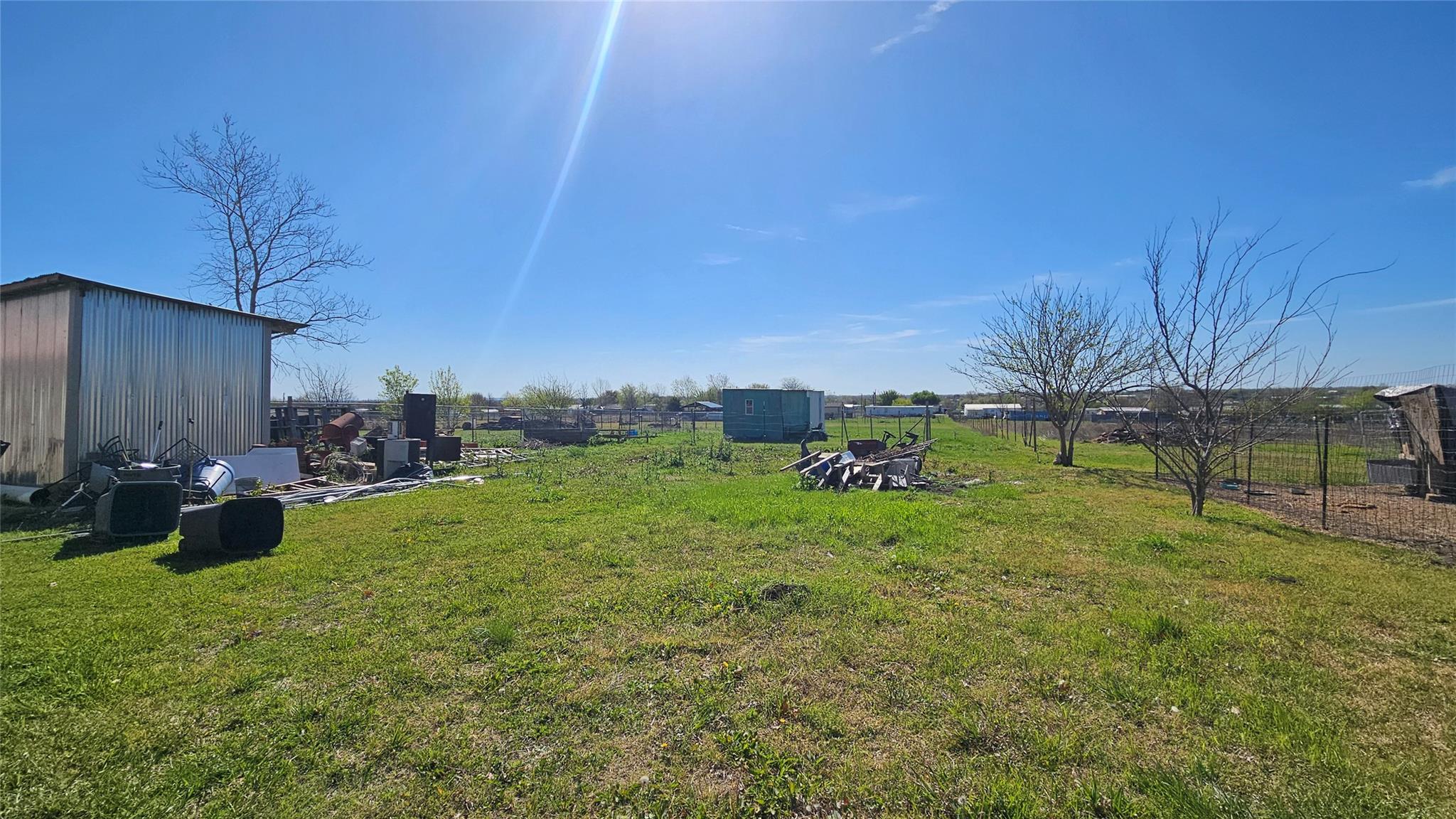 main property photo 27