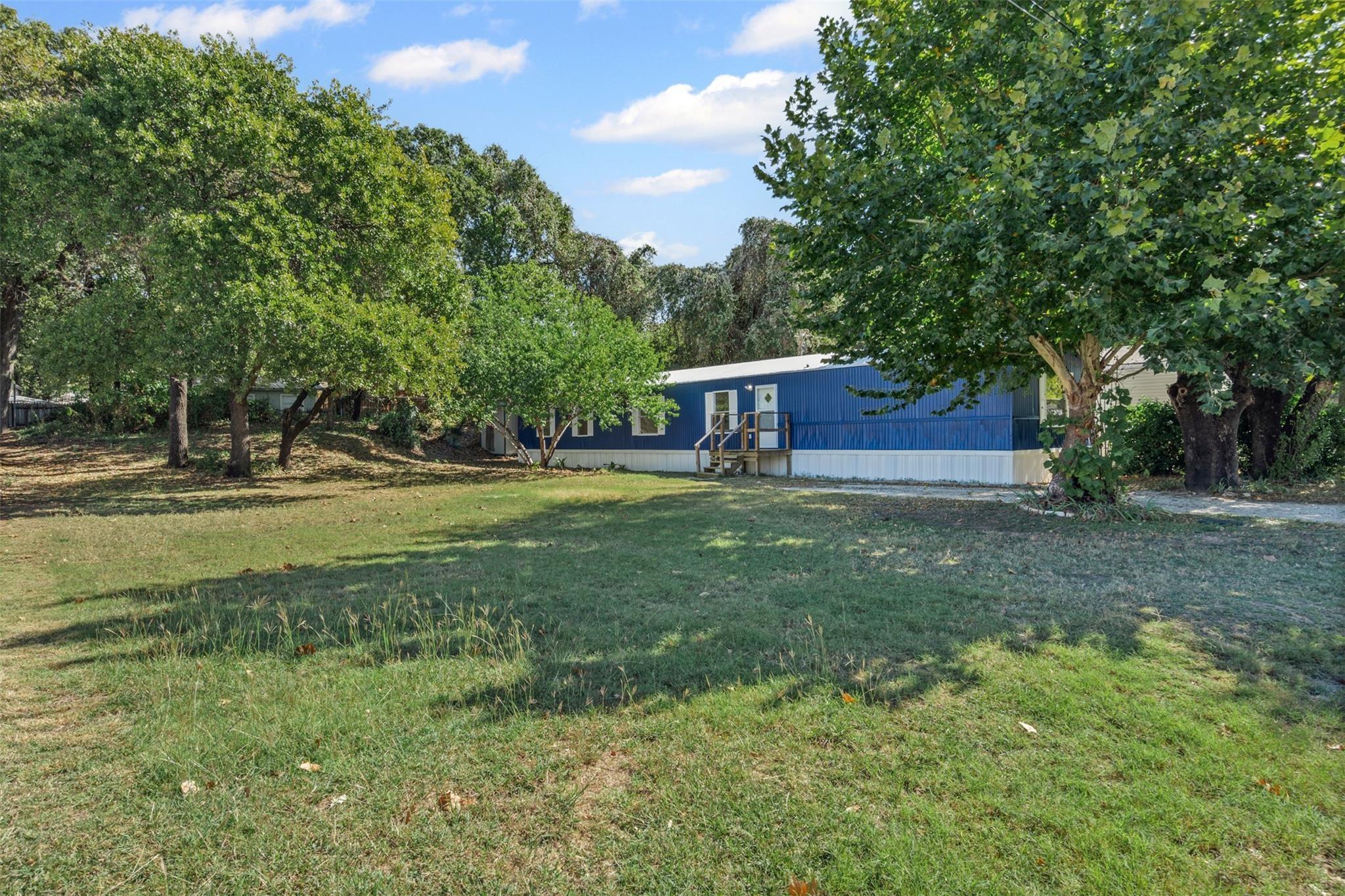 main property photo 19