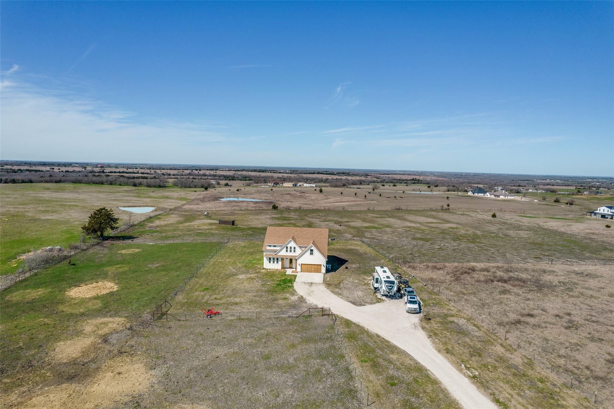 main property photo 35