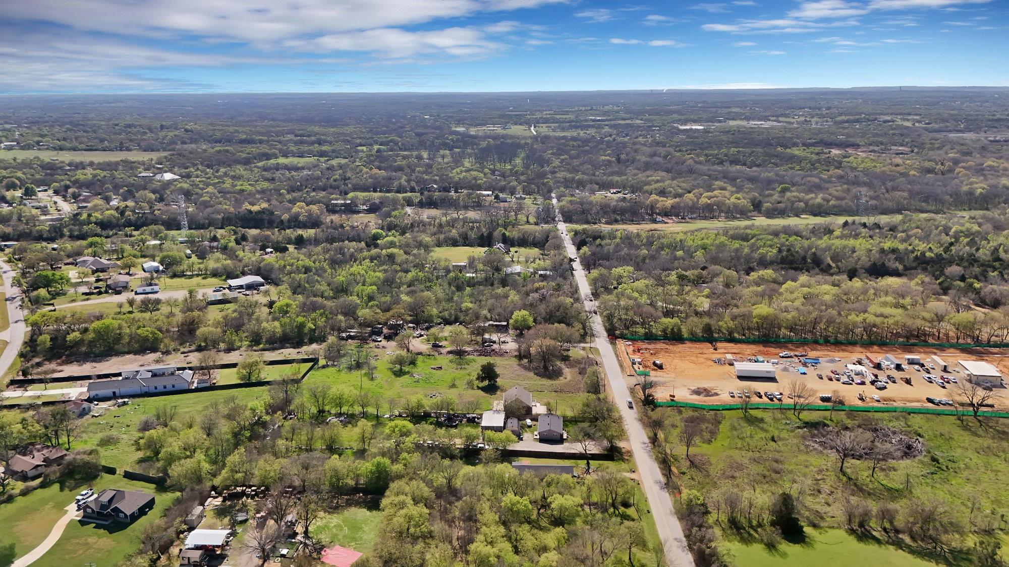 main property photo 9