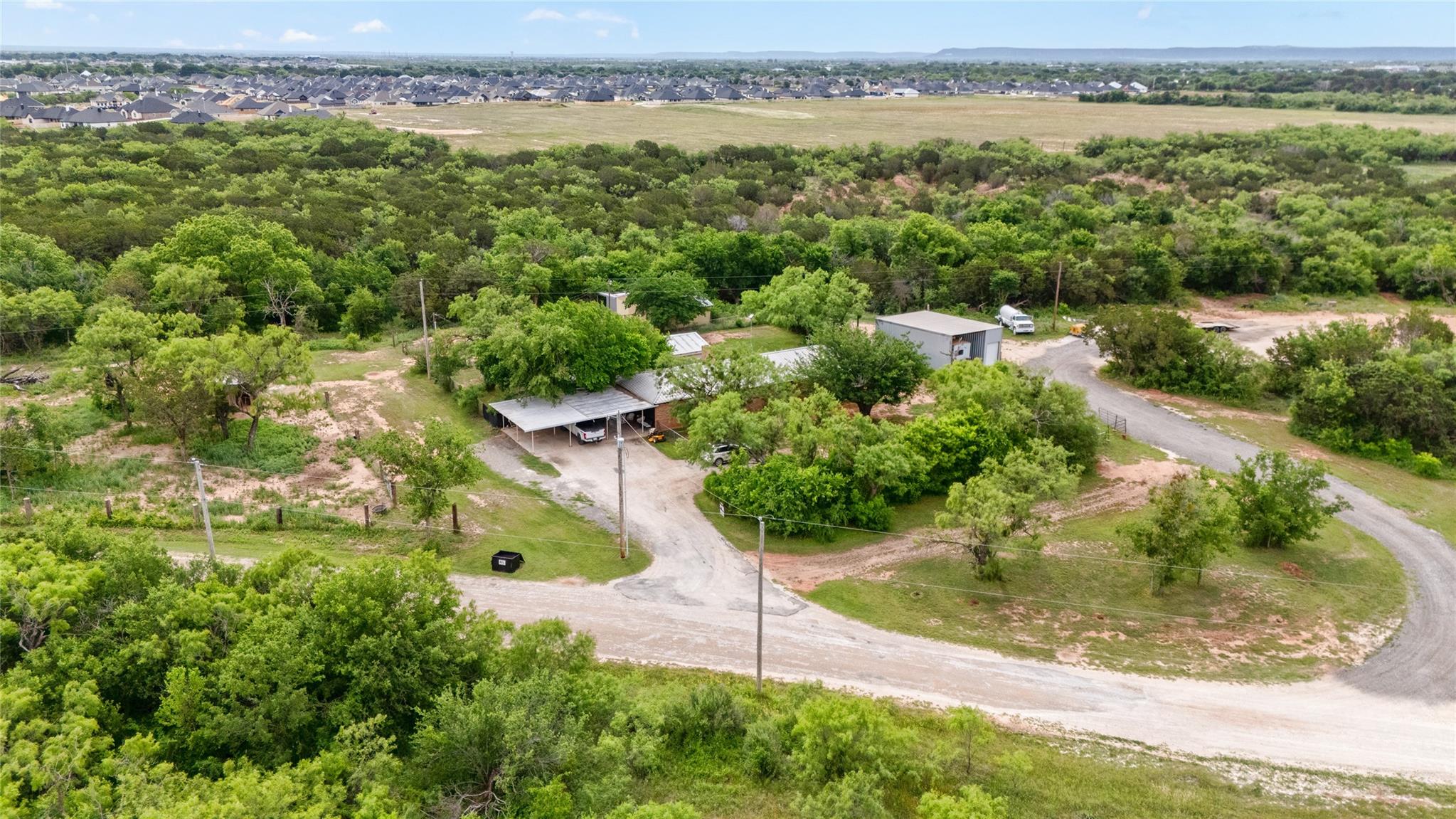 main property photo 5