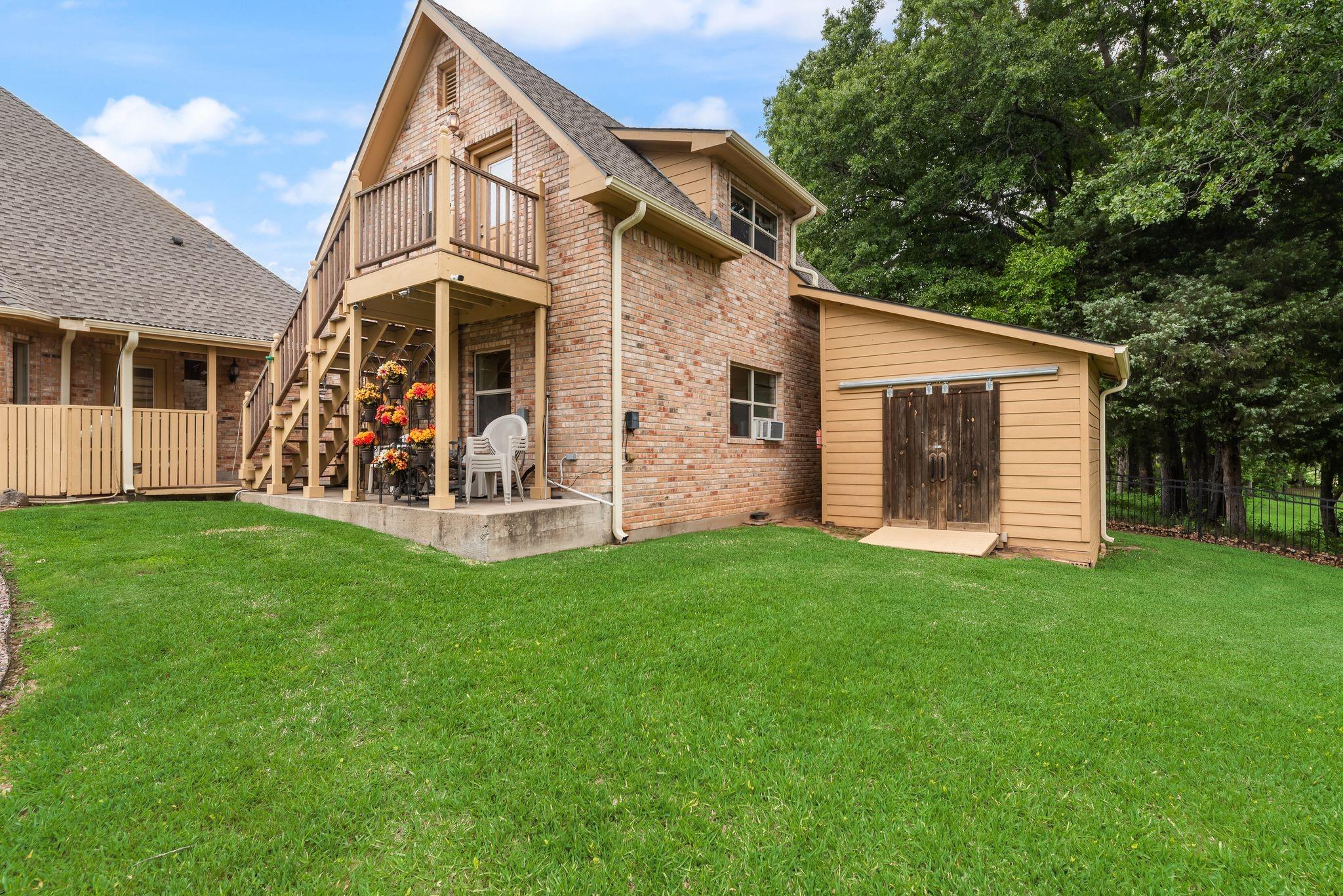 main property photo 31