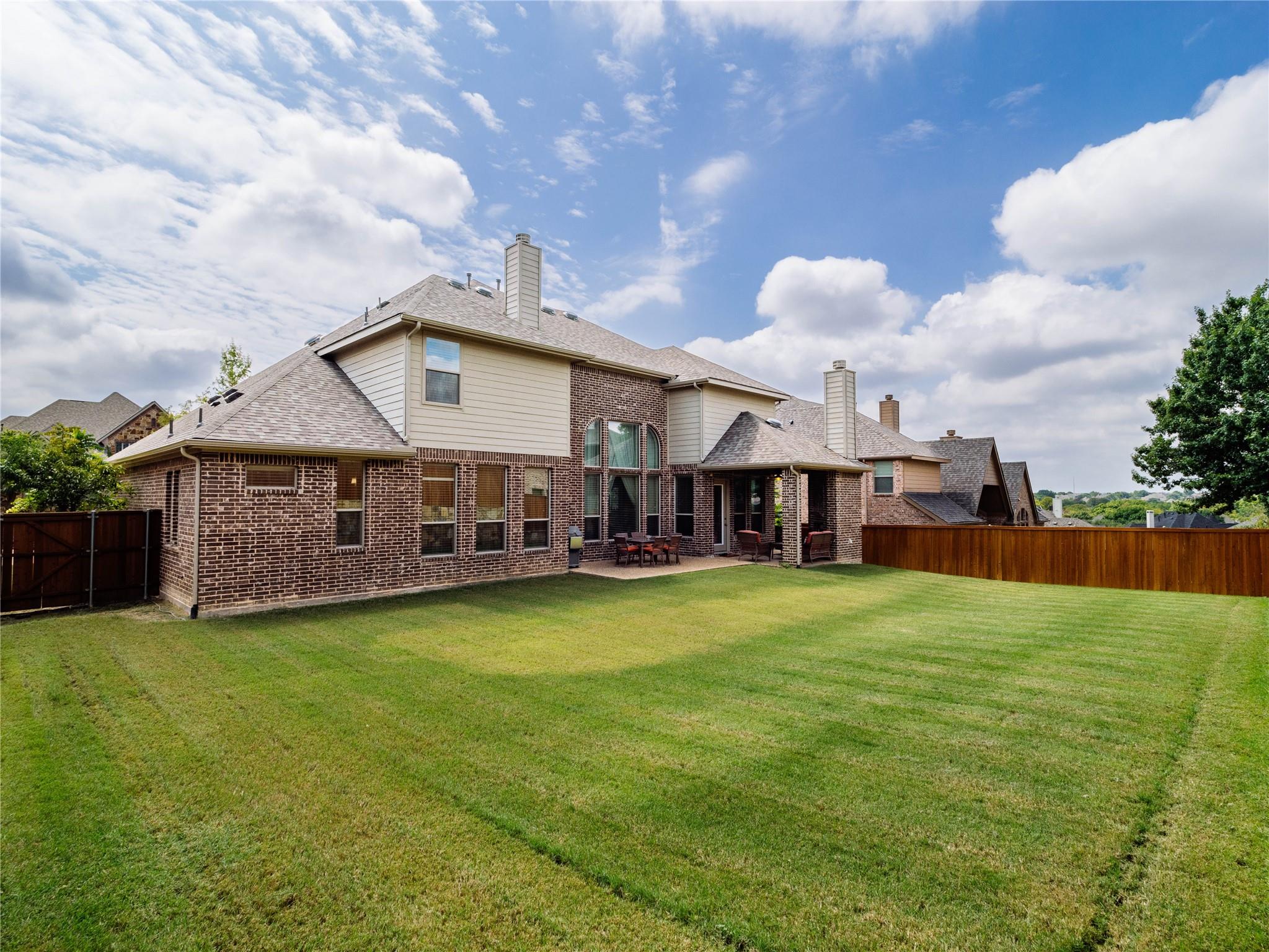 main property photo 1
