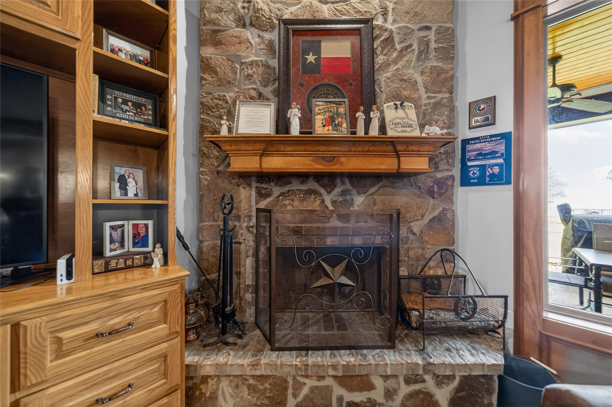 main property photo 25