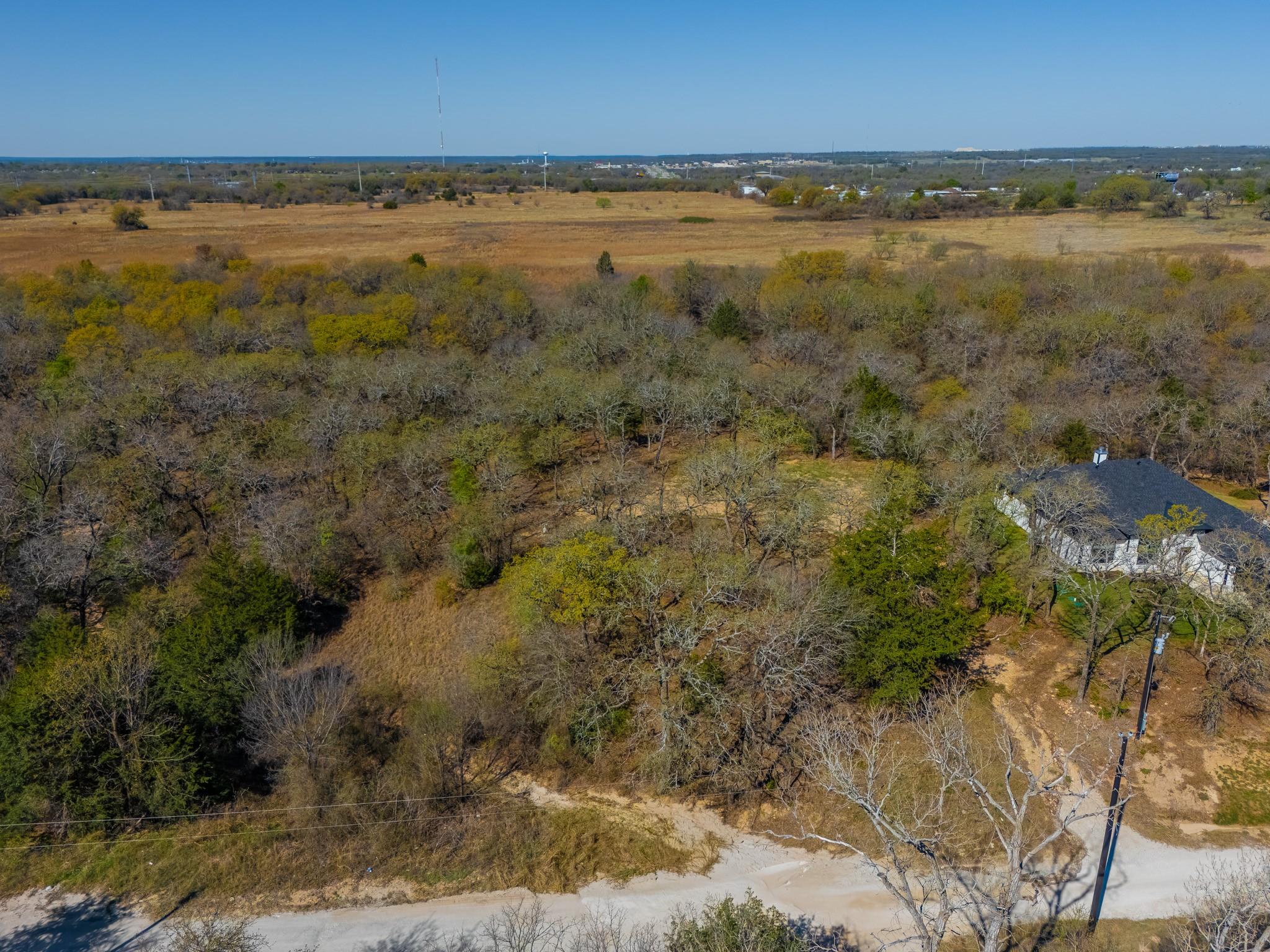 main property photo 17