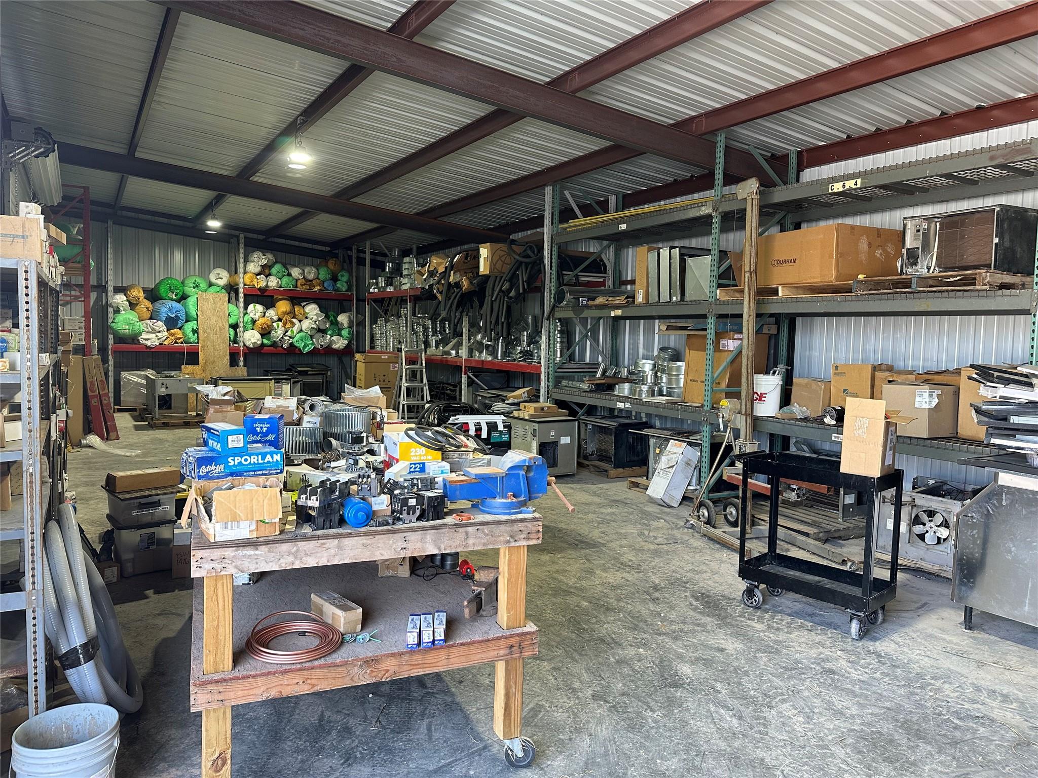 main property photo 14