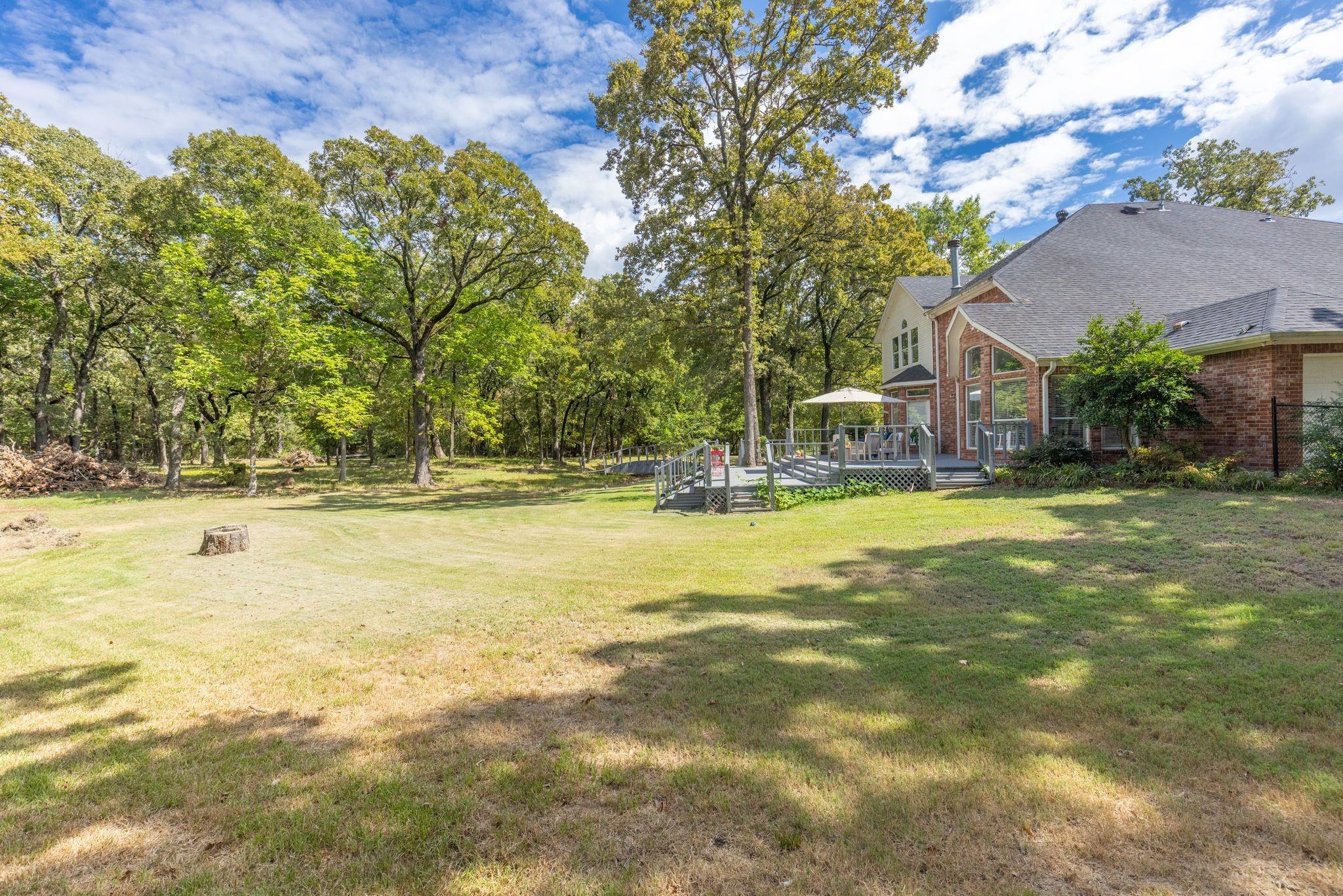 main property photo 16